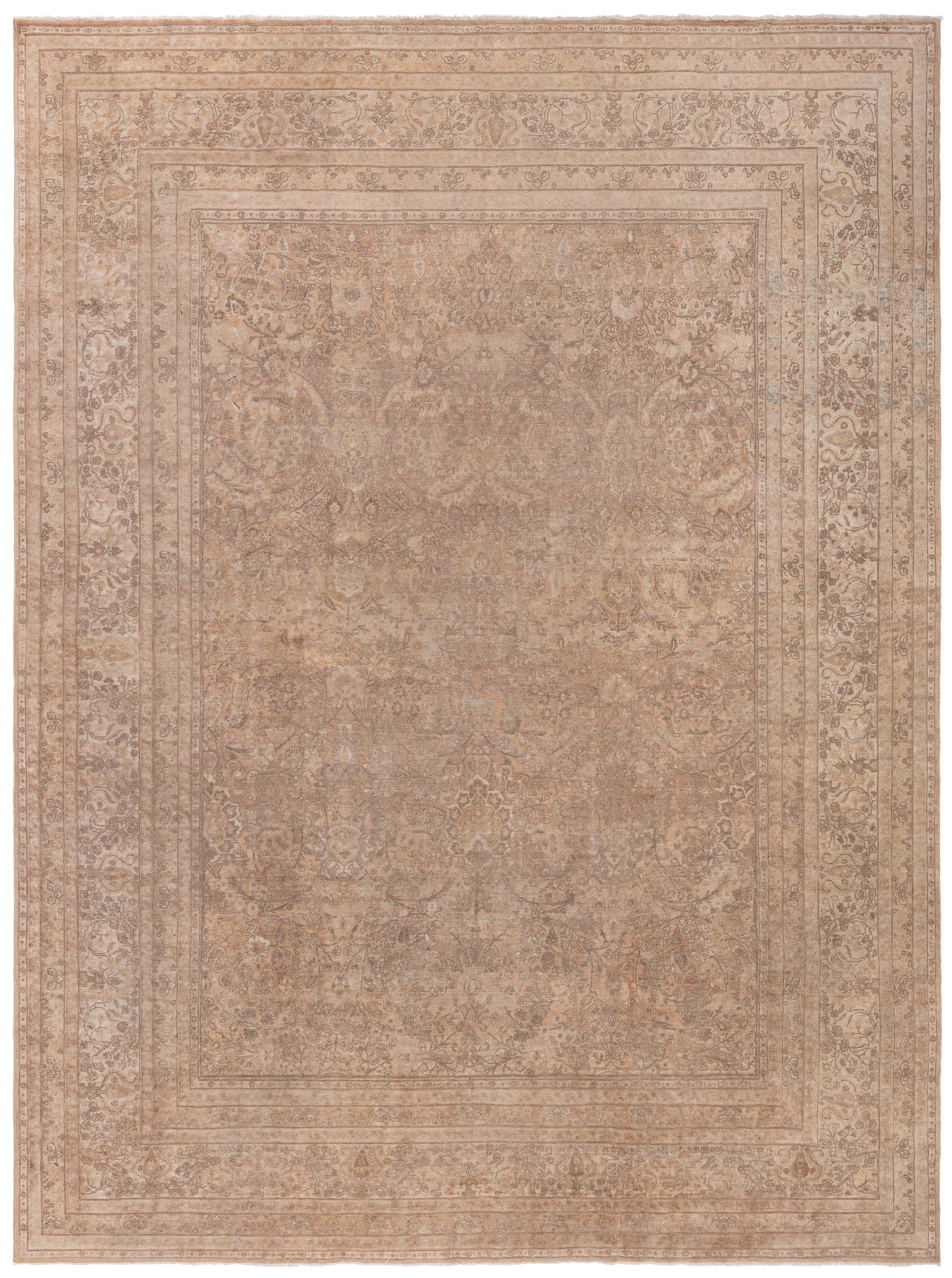 Tapis persan ancien Tabriz Botanic fait à la main Doris Leslie Blau en vente