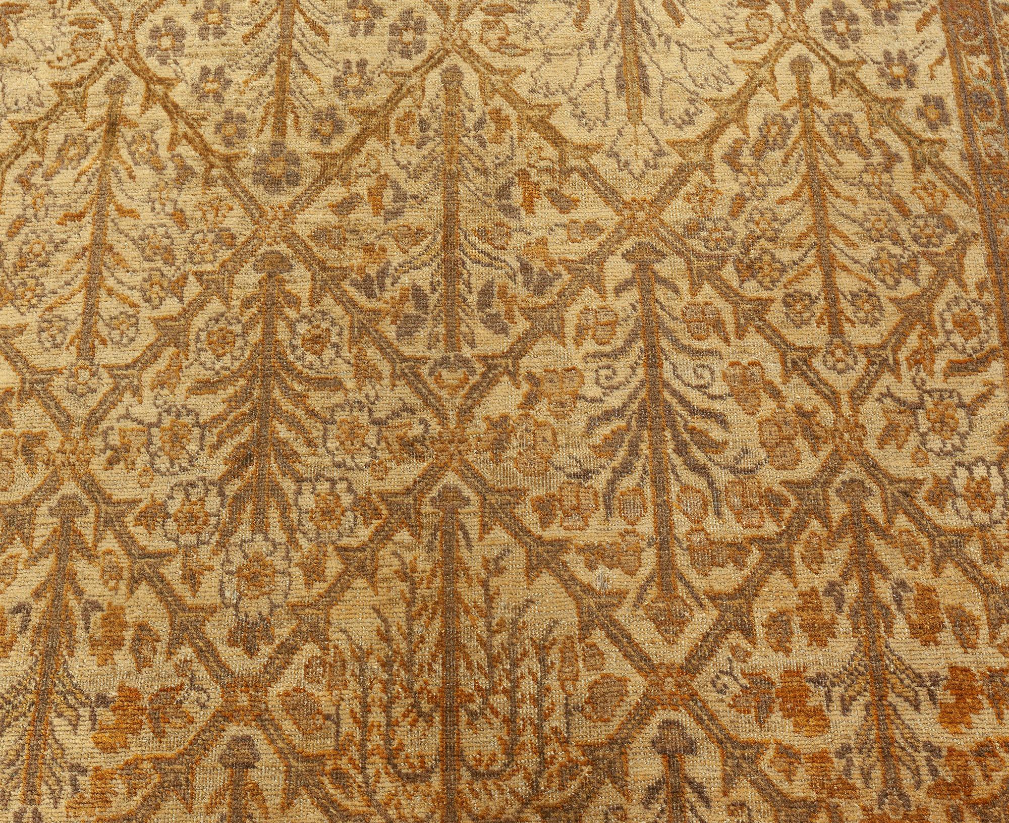 Perse Tapis persan ancien Tabriz Botanic fait à la main Doris Leslie Blau en vente