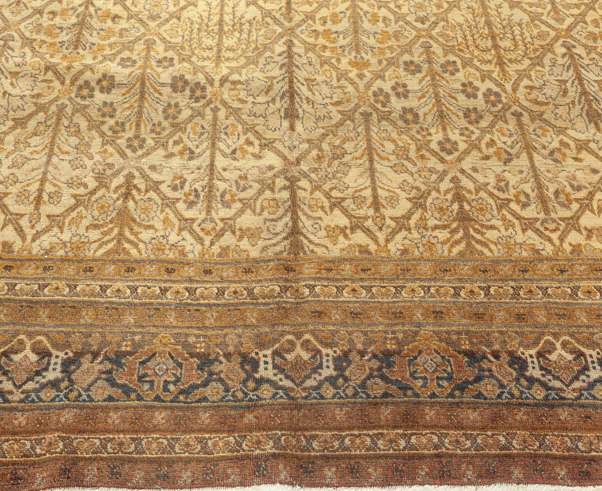 Tapis persan ancien Tabriz Botanic fait à la main Doris Leslie Blau Bon état - En vente à New York, NY