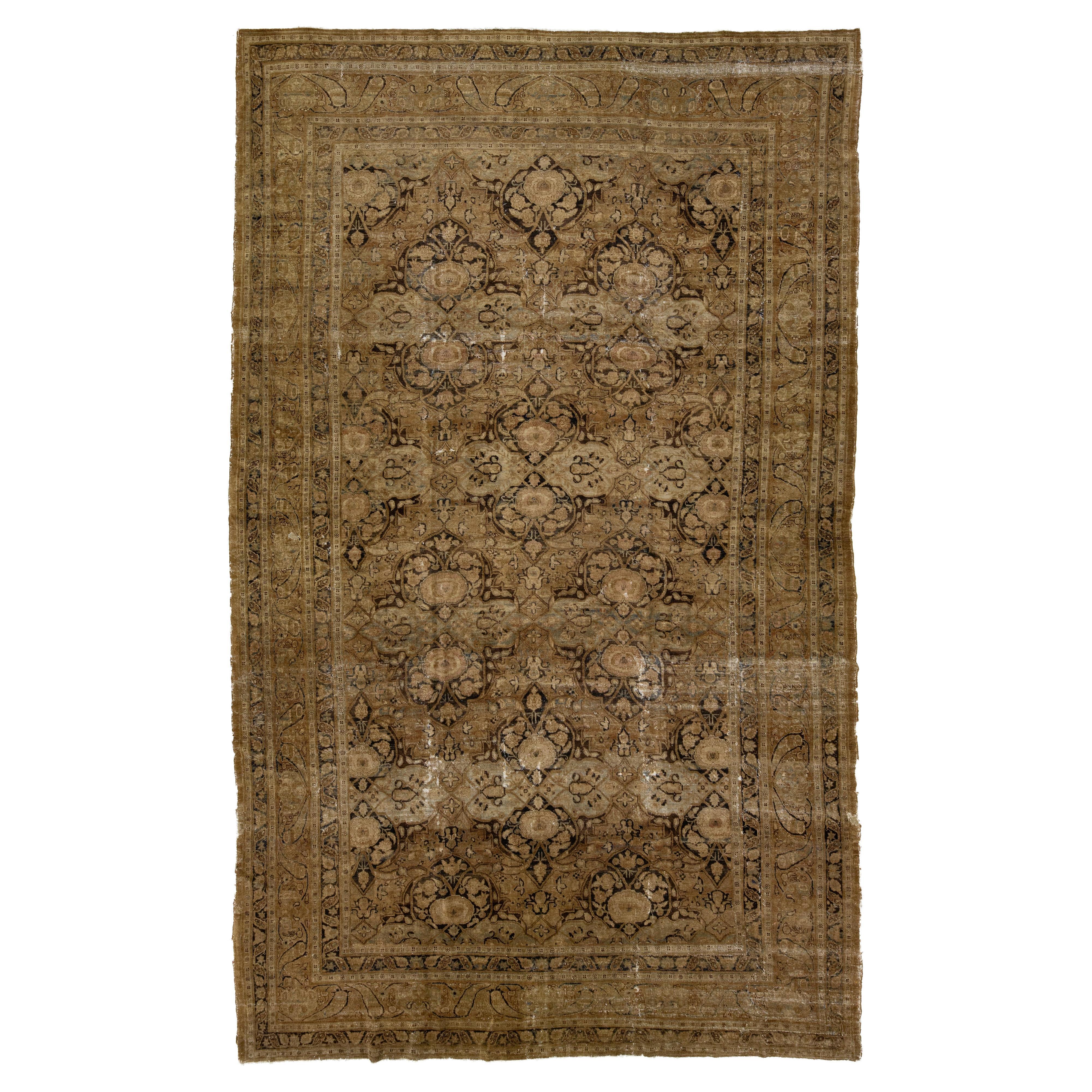 Antique Tapis persan Tabriz en laine Brown fait à la main avec motif floral