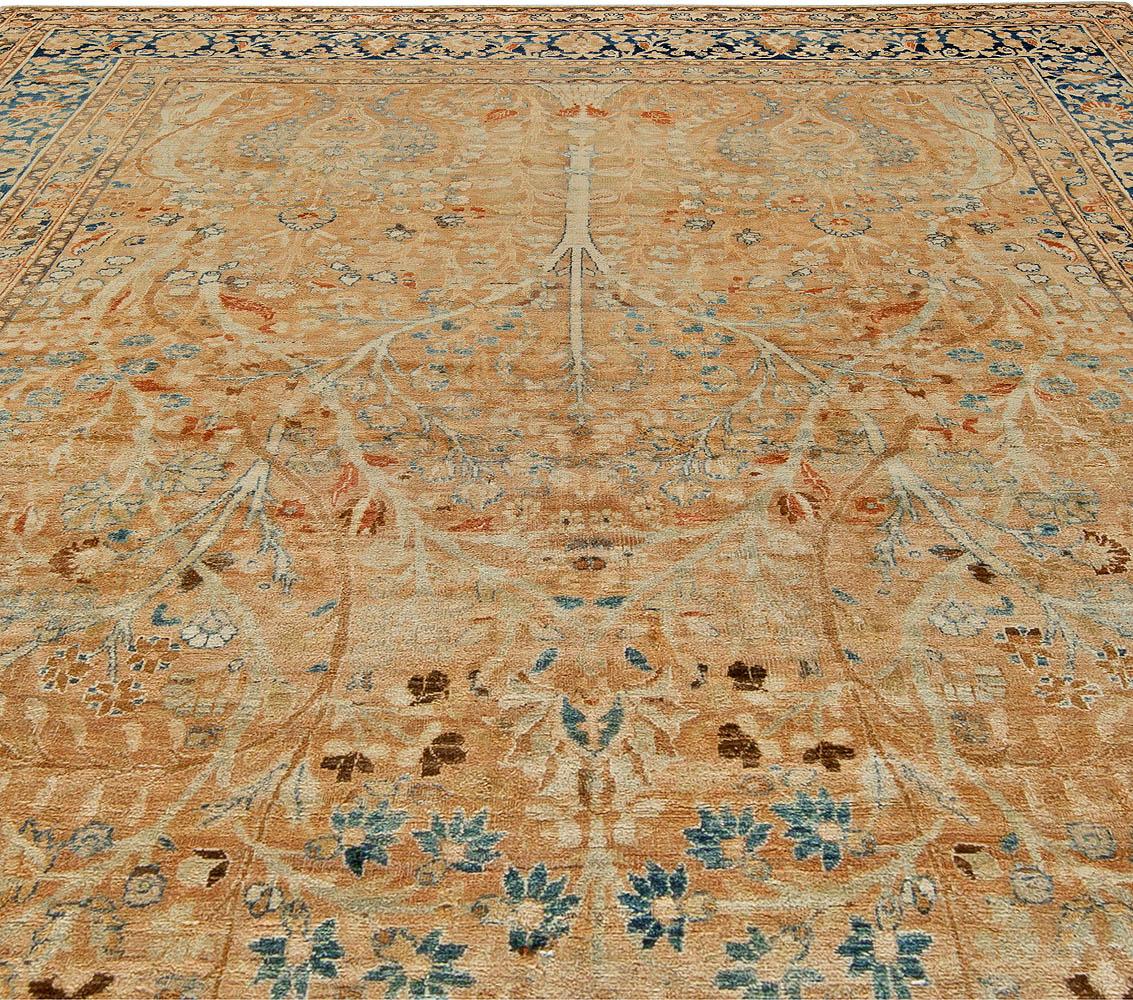 Antique Persian Tabriz rug
Size: 9'9