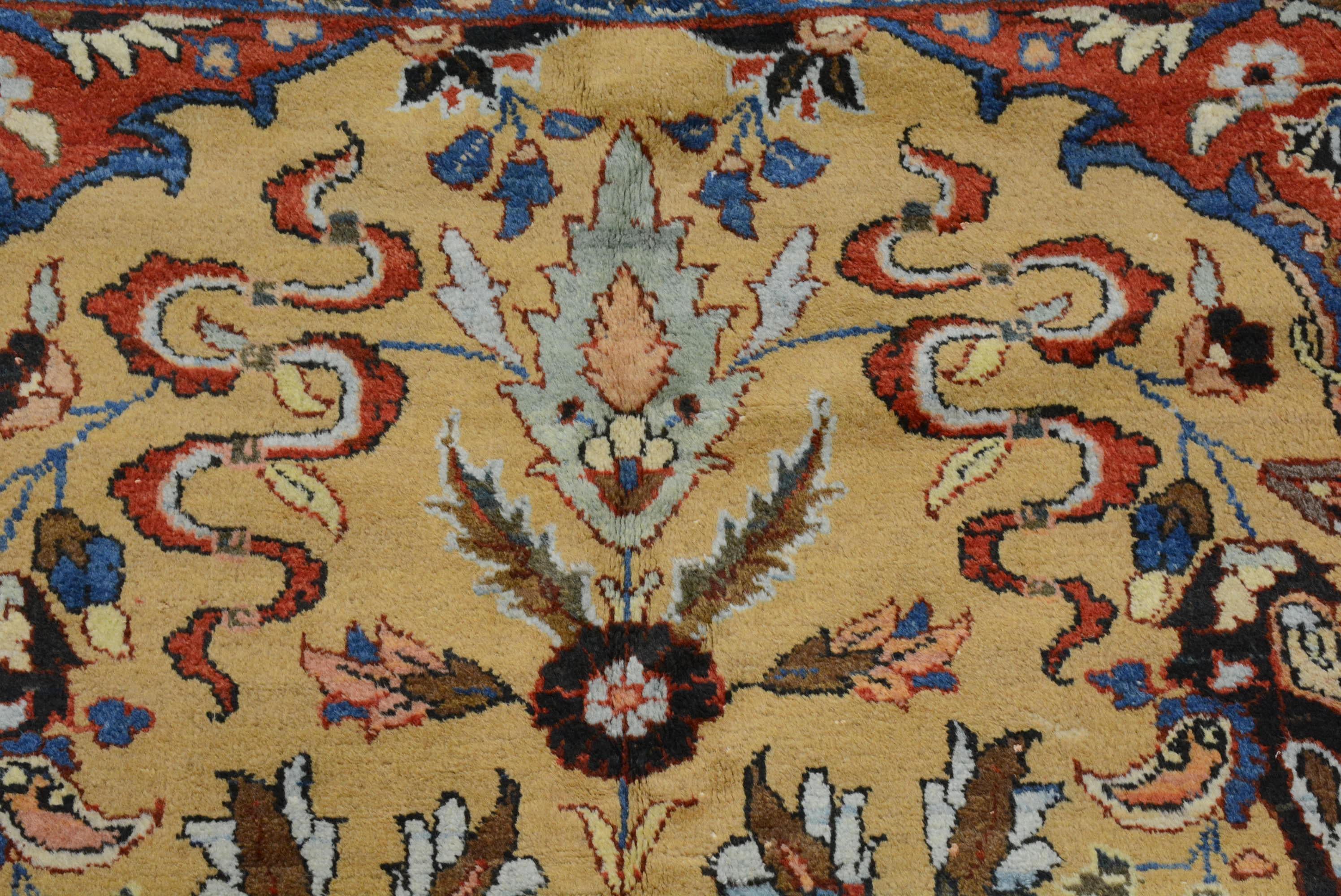 Tessuto Antico tappeto persiano Tabriz in vendita