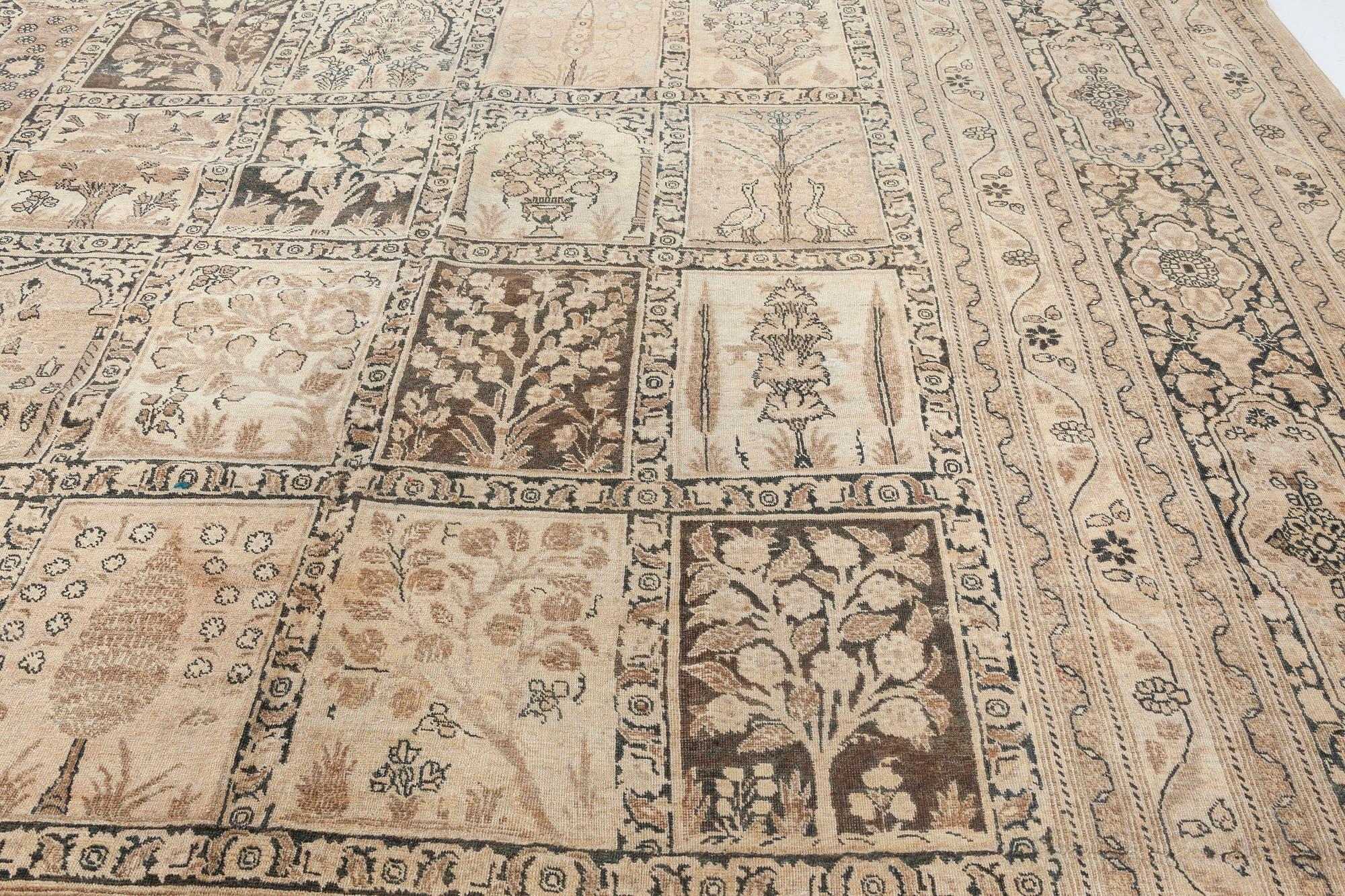 Authentic Persian Tabriz Botanic Rug size adjusted In Good Condition For Sale In New York, NY