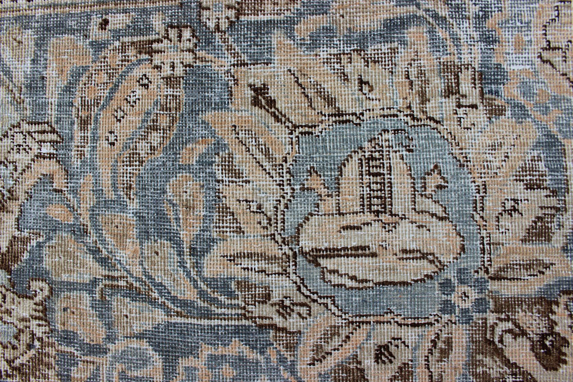 Tapis persan ancien Tabriz All Over Design  in Steal Blue, Tan & Brown Tones en vente 6
