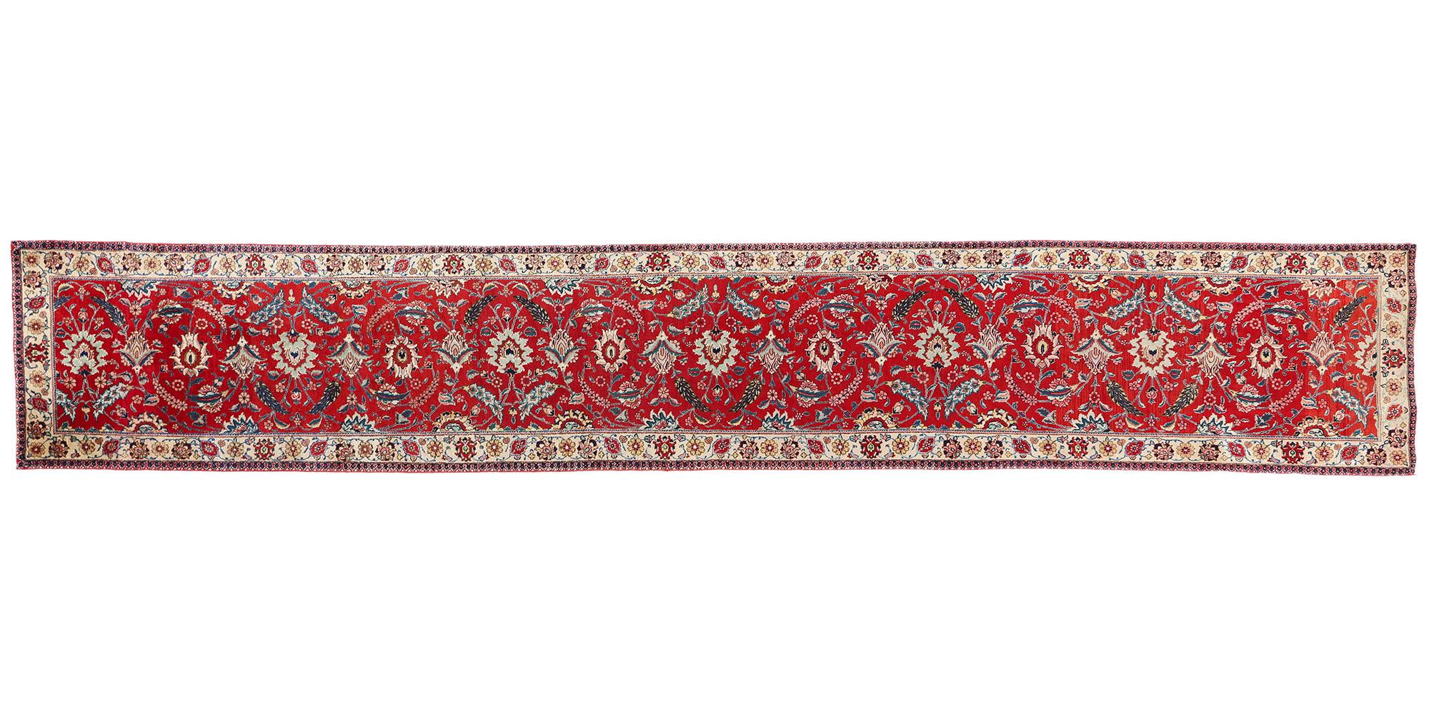 Antique Persian Tabriz Carpet with Traditional Style For Sale 5
