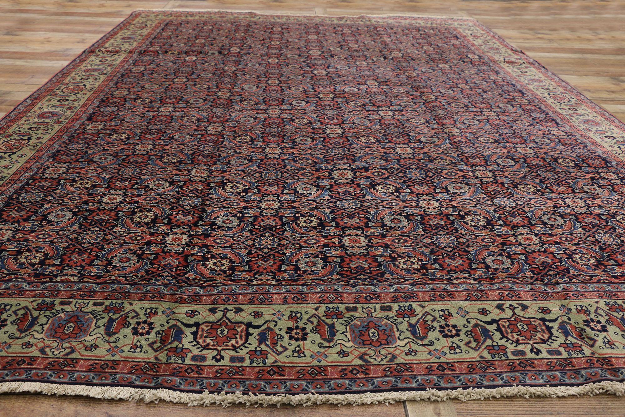 Laine Tapis persan ancien de Tabriz avec un design Classic Herati en vente