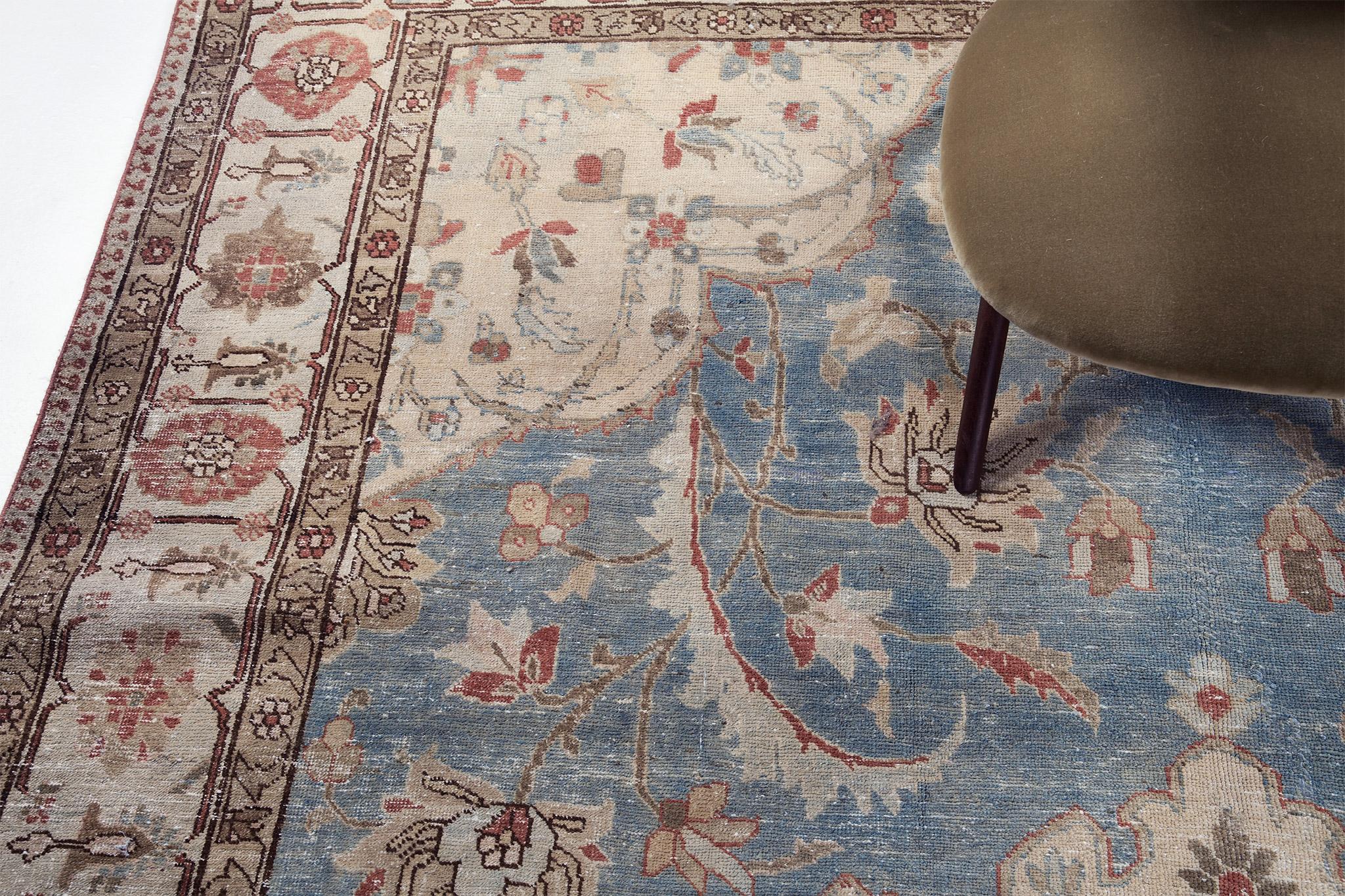 Antiker persischer Täbris (Frühes 20. Jahrhundert) im Angebot