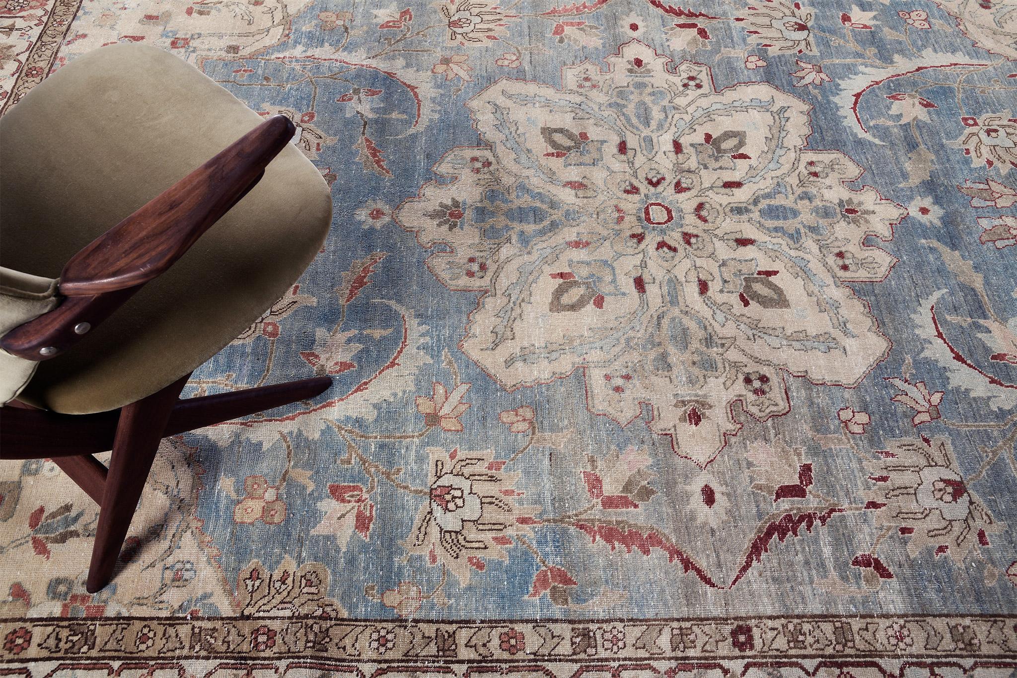 Antiker persischer Täbris im Angebot 2