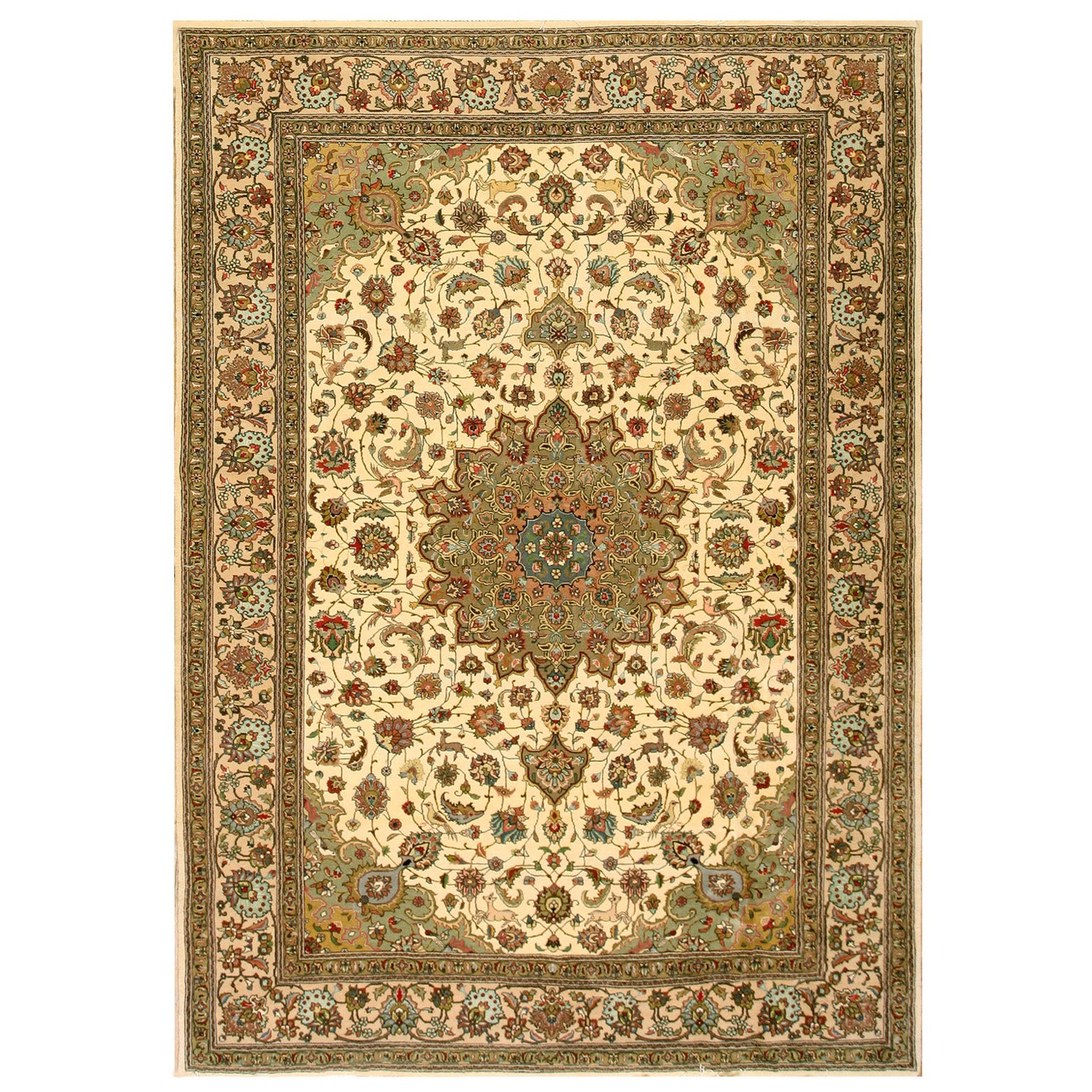 Antique Tabriz persan ancien