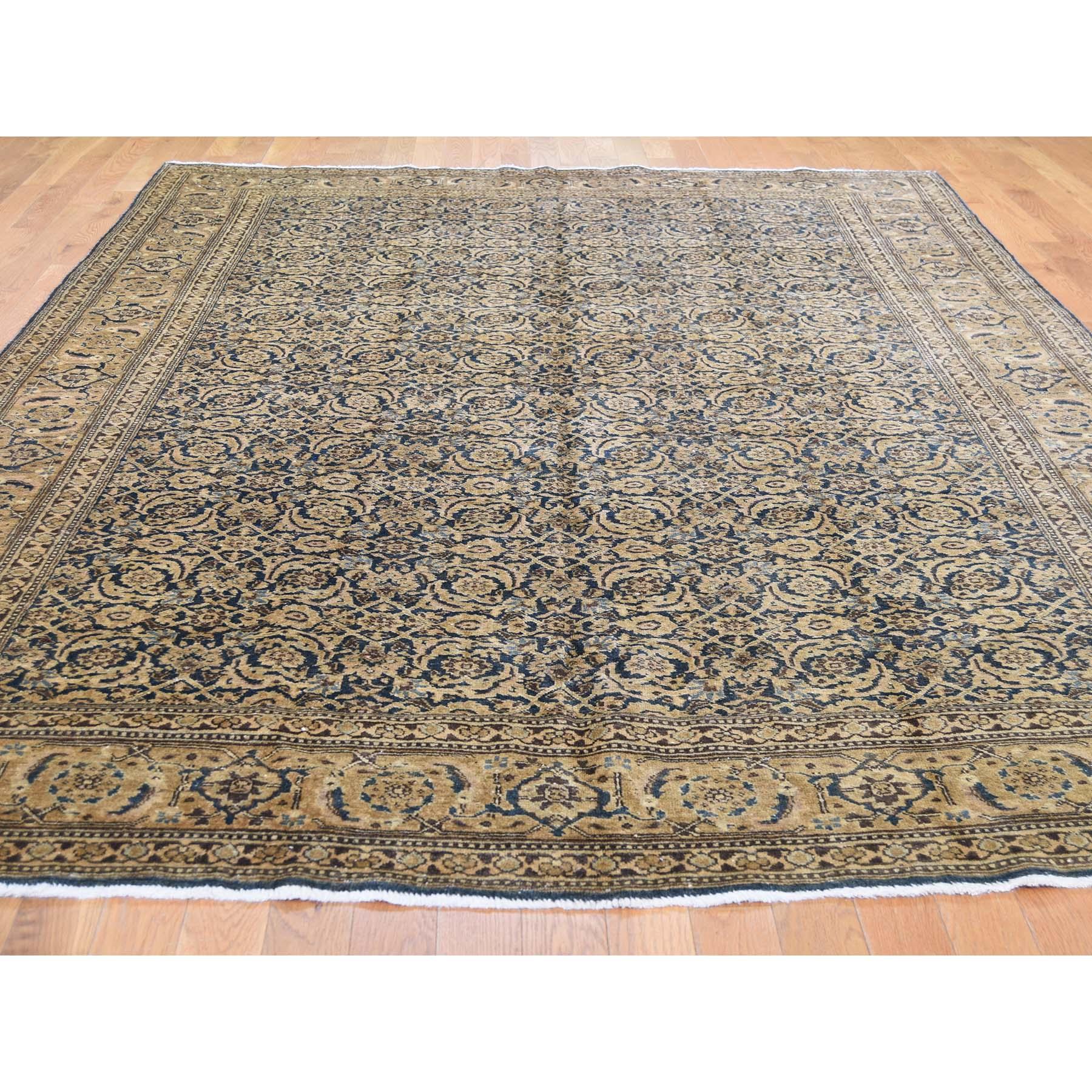 Hand-Knotted Antique Persian Tabriz Full Pile Excellent Condition Hand Knotted Oriental Rug