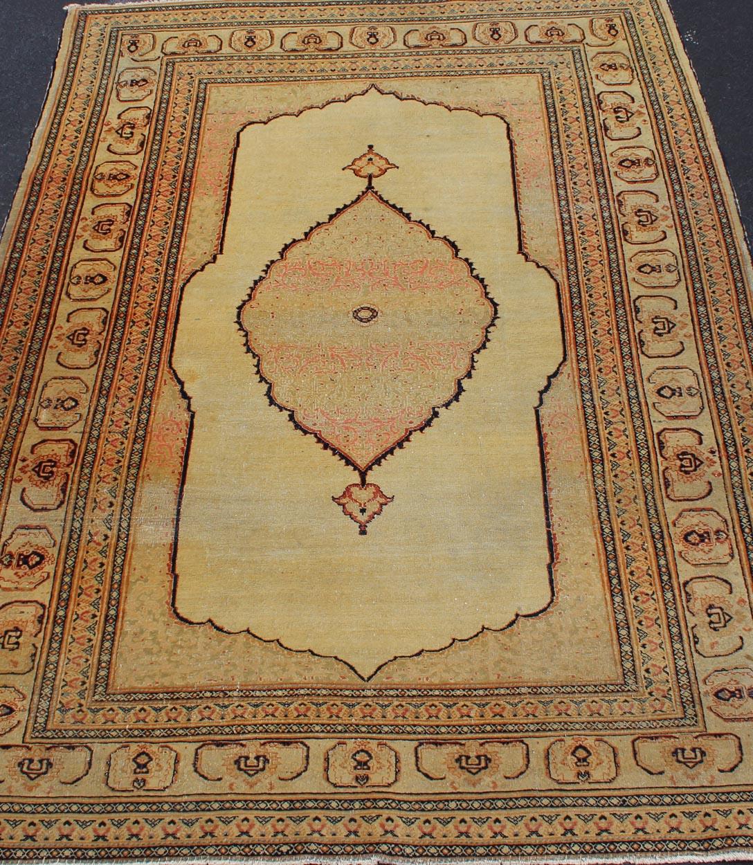 Antique Persian Tabriz Haj Jalili Fine Rug with Exquisite and Subtle Details For Sale 7