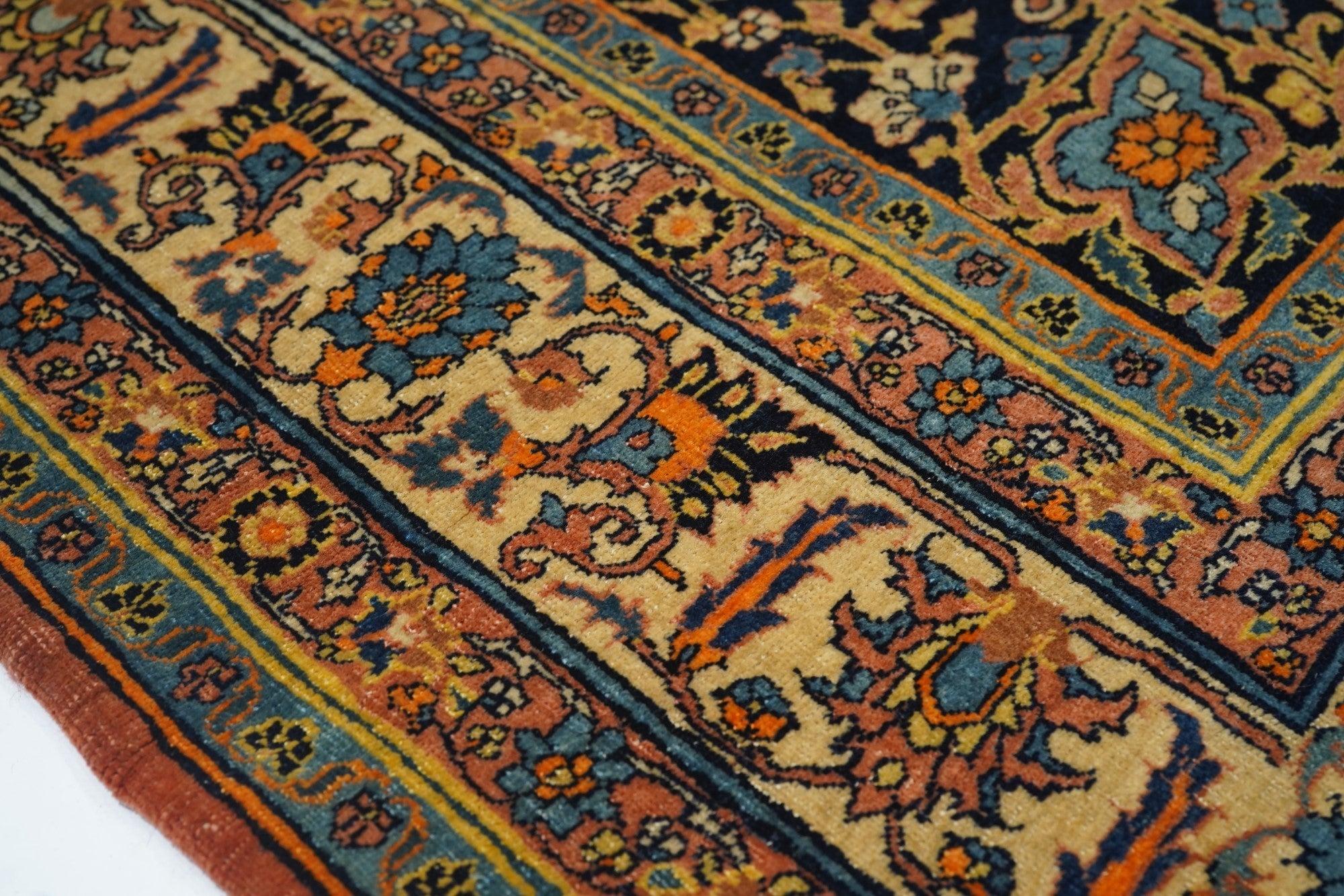 Antiker Haji Jalili Täbris-Teppich 4'4'' x 6'3'' (Tabriz) im Angebot