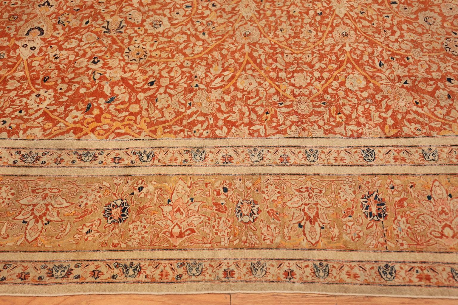 Hand-Knotted Antique Persian Tabriz Haji Jalili Carpet. Size: 9 ft 6 in x 12 ft 6 in