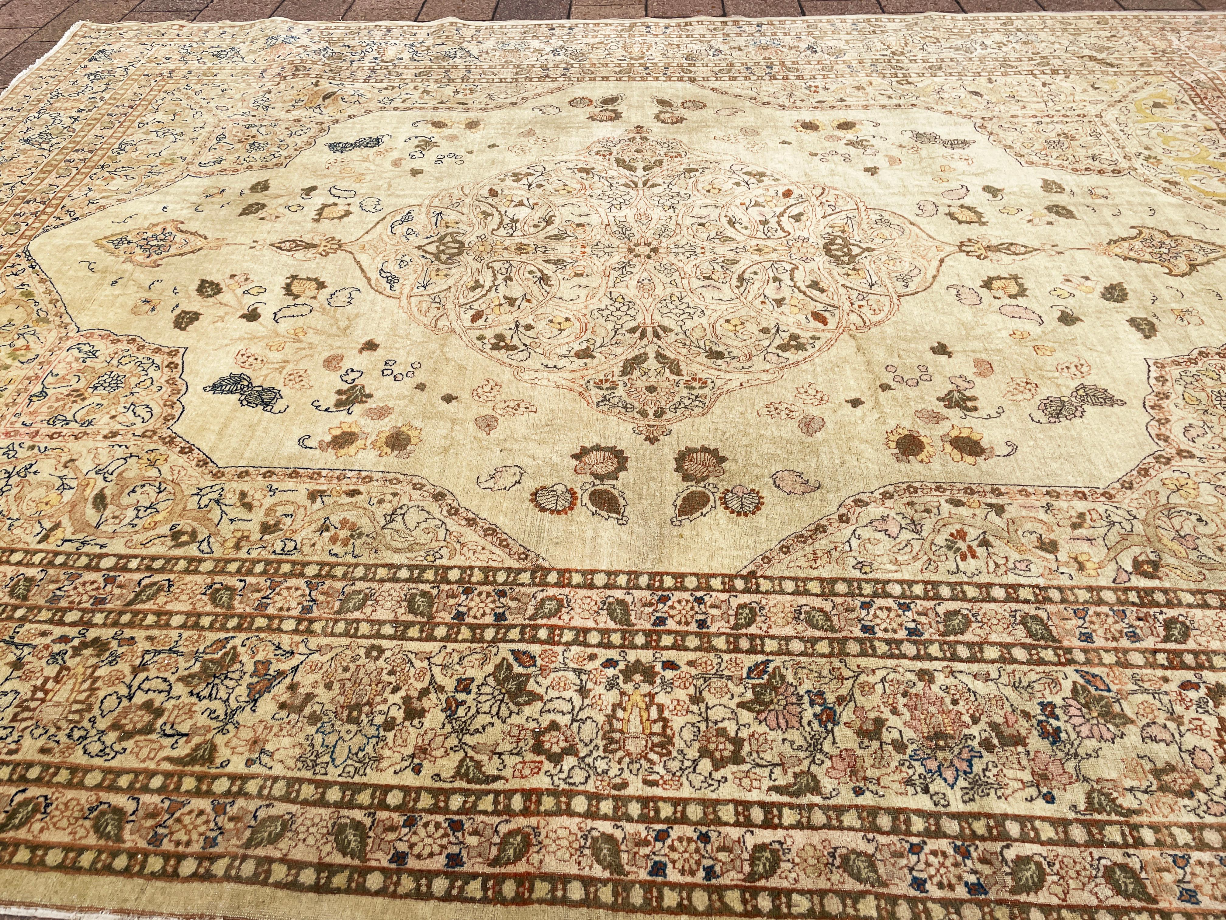 Antique Persian Tabriz Hajji Jalili Carpet, The Best Of Persian Rugs For Sale 1