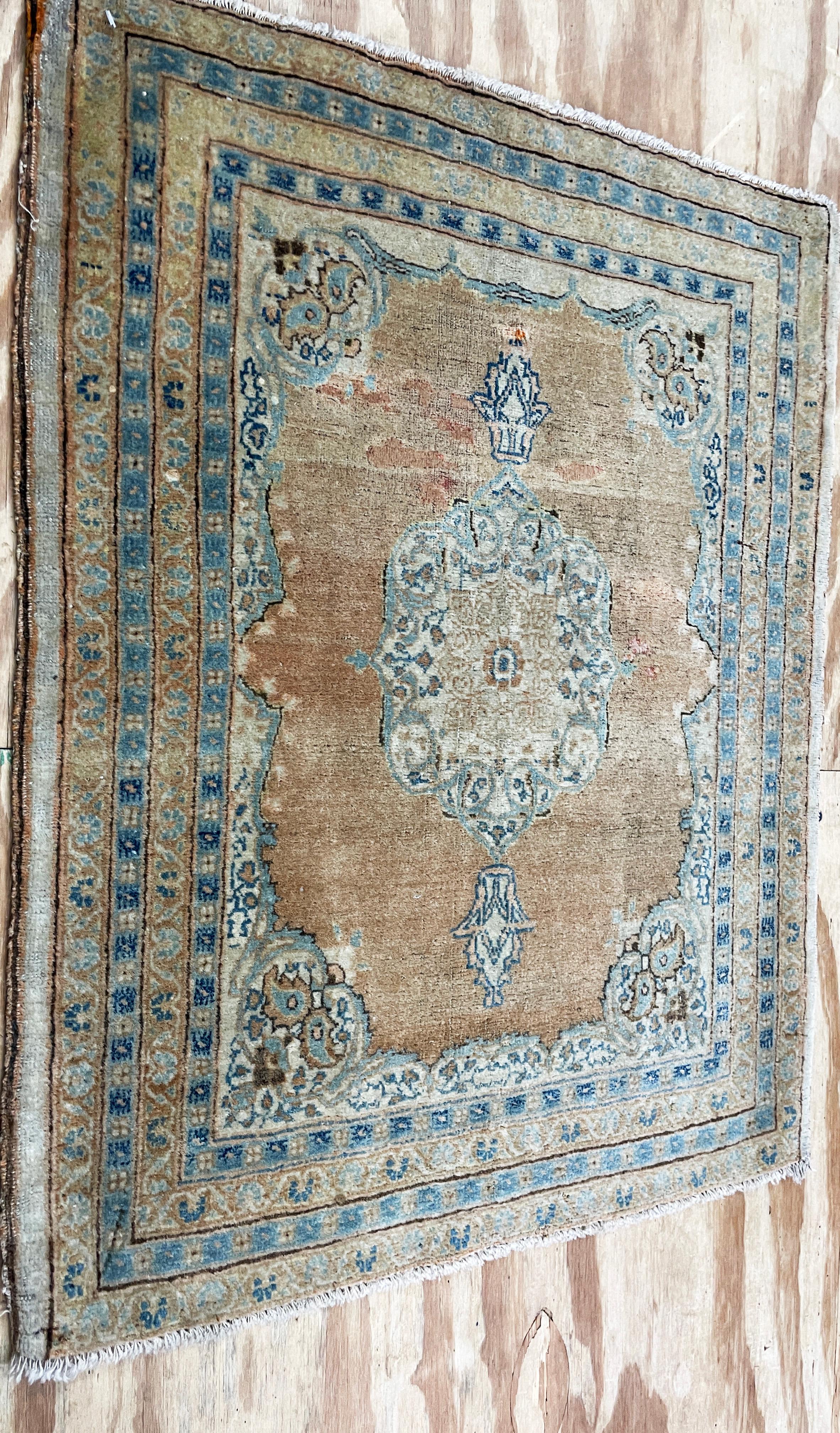 Persiano Tappeto antico persiano Tabriz Hajji Jalili, così com'è in vendita