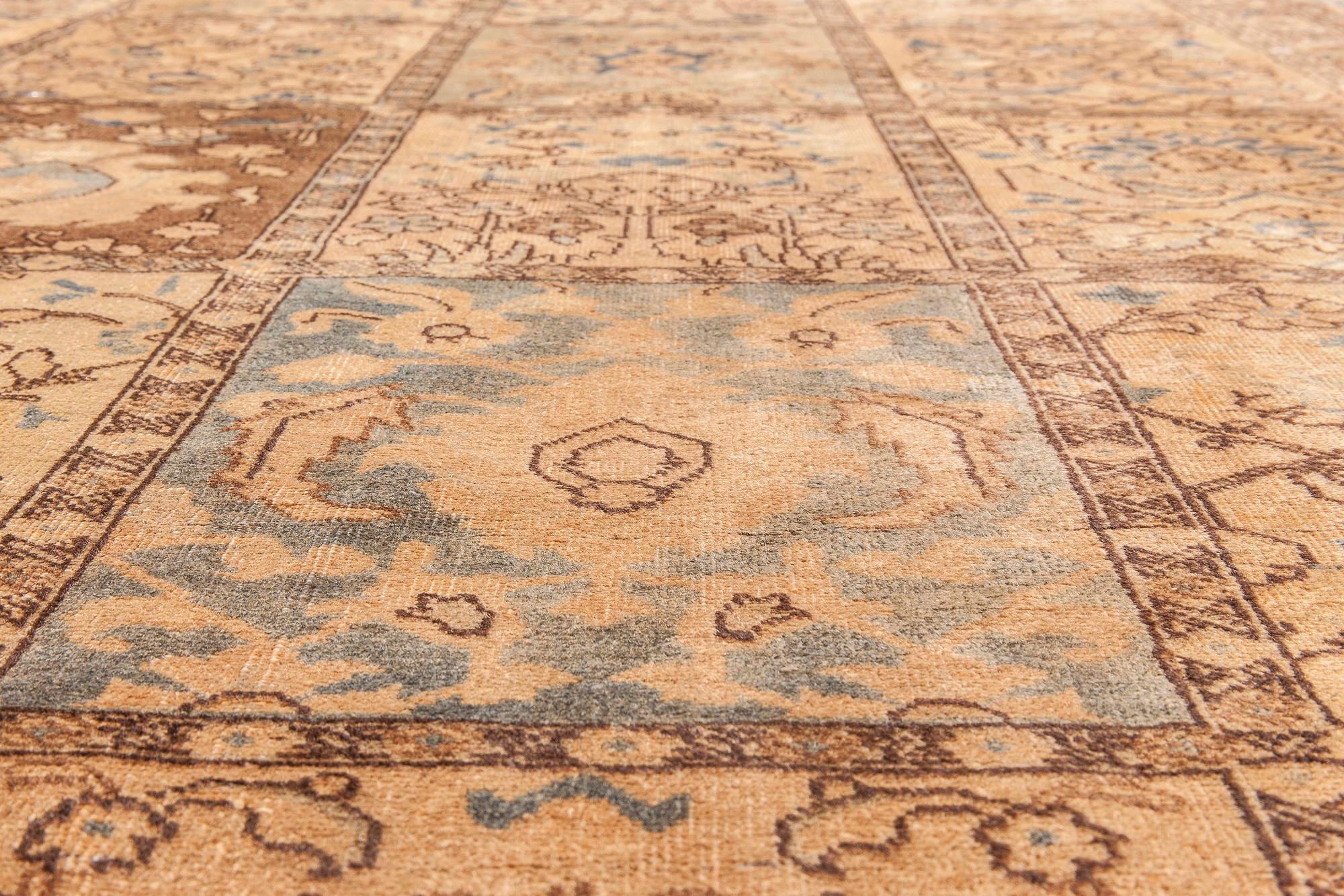 Antique Persian Tabriz Hand Knotted Carpet In Good Condition In New York, NY