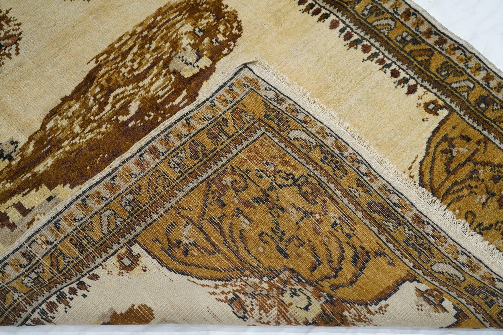 Antico leone persiano Tabriz in lana  Tappeto 3'7'' x 4'8'' in vendita 4