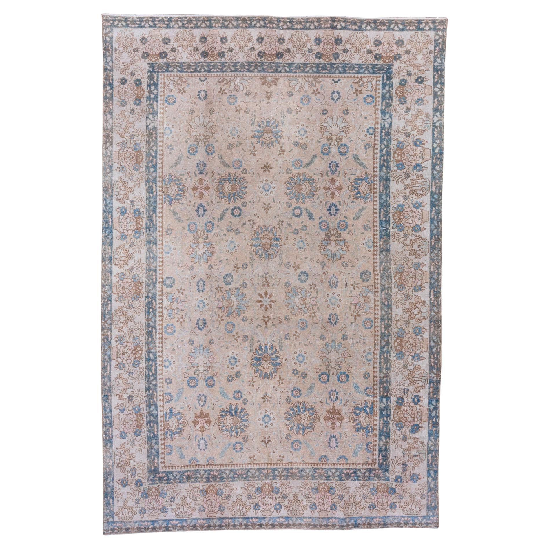 Tabriz persan ancien dans des tons sourds de bleu et de beige