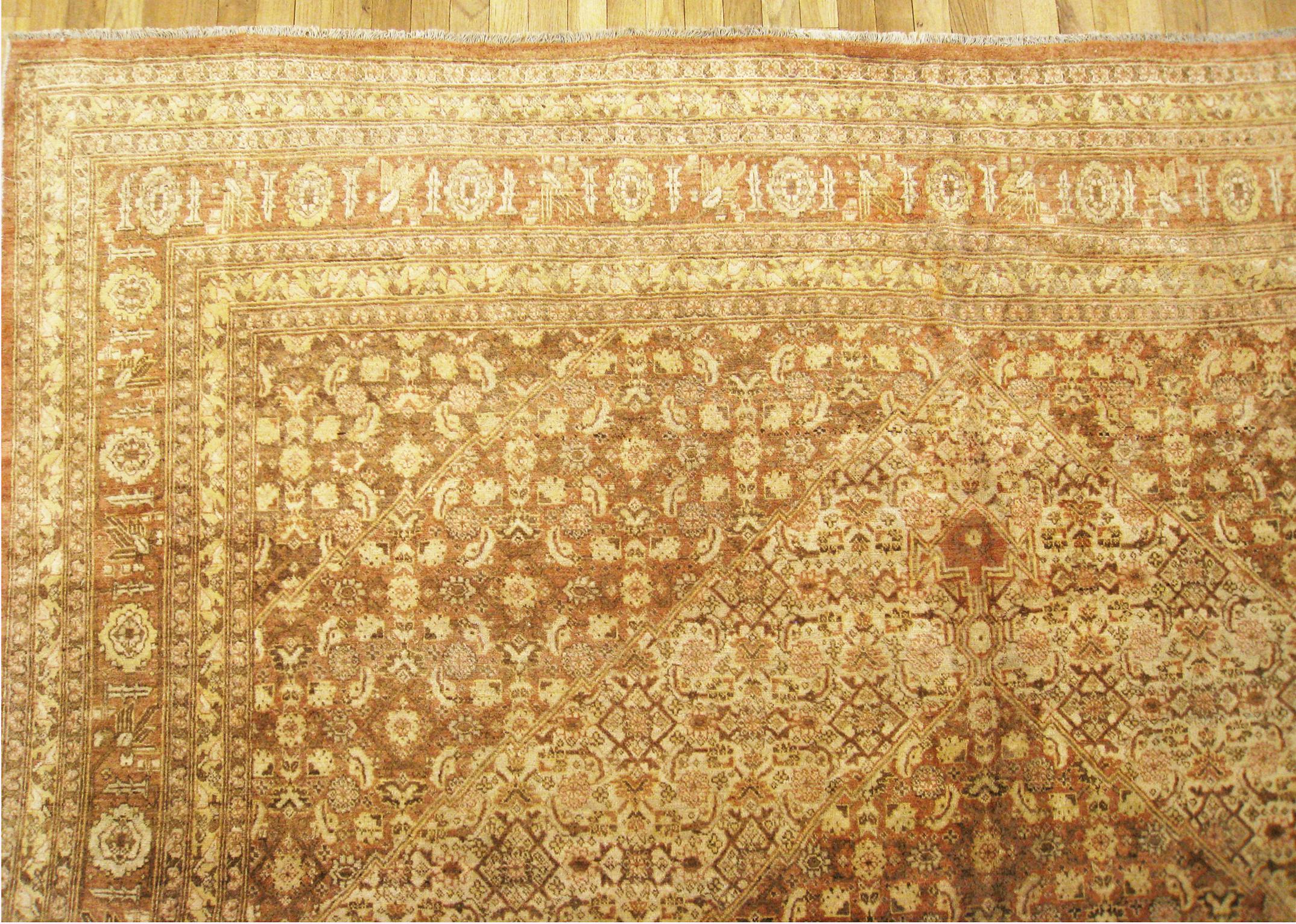 Antique Persian Tabriz Oriental Carpet in Room Size with Central Medallion In Good Condition For Sale In New York, NY