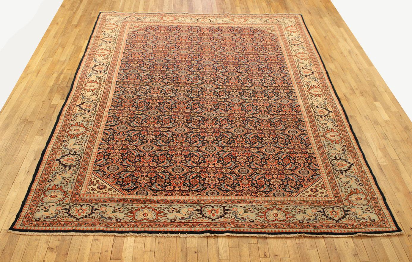 Tappeto antico Persiano Tabriz Orientale, 1920 circa, Misura della stanza

Un antico tappeto orientale persiano Tabriz, circa 1920. Dimensioni: 11'1