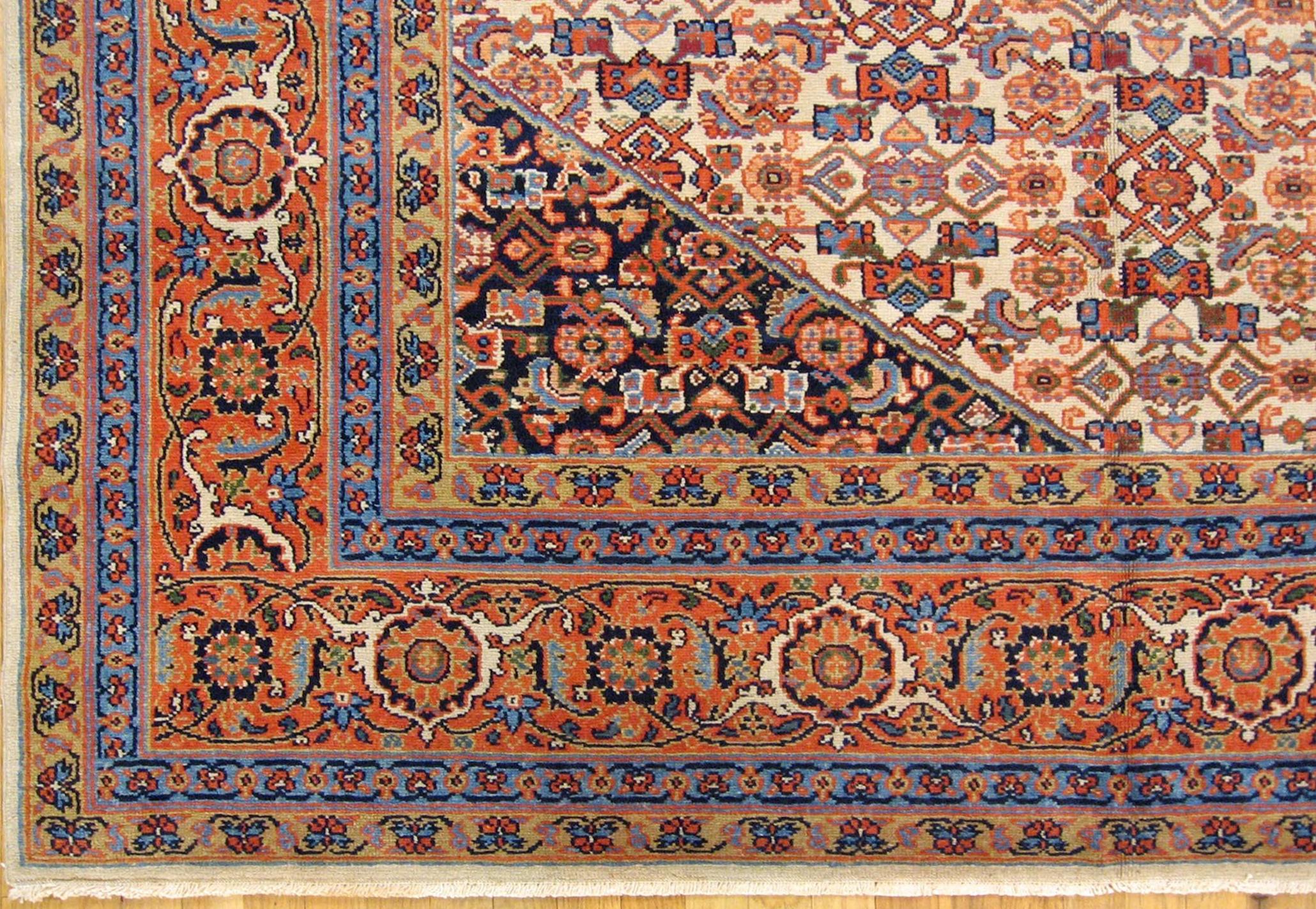 Persiano Antico tappeto persiano Tabriz orientale in formato camera con disegno Herati in vendita