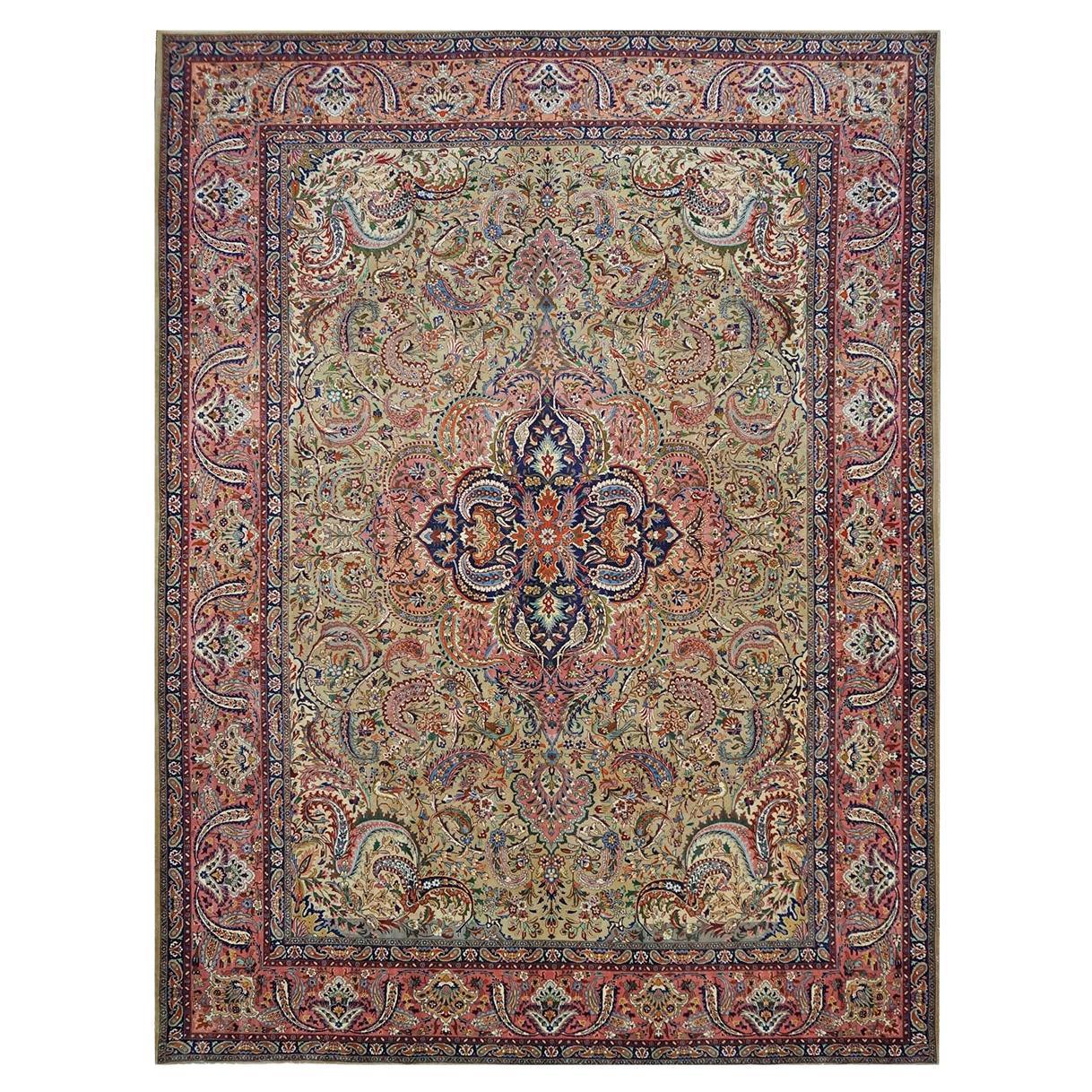 Antiker persischer Täbris-Pahlavi-Teppich in 9x12 in Taupe, Lachs und Marineblau, handgefertigt im Angebot