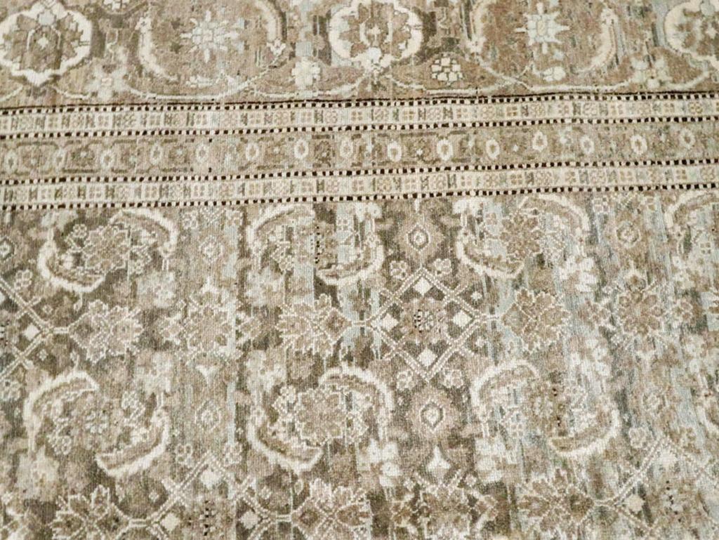 Tappeto antico persiano Tabriz per la camera In condizioni ottime in vendita a New York, NY