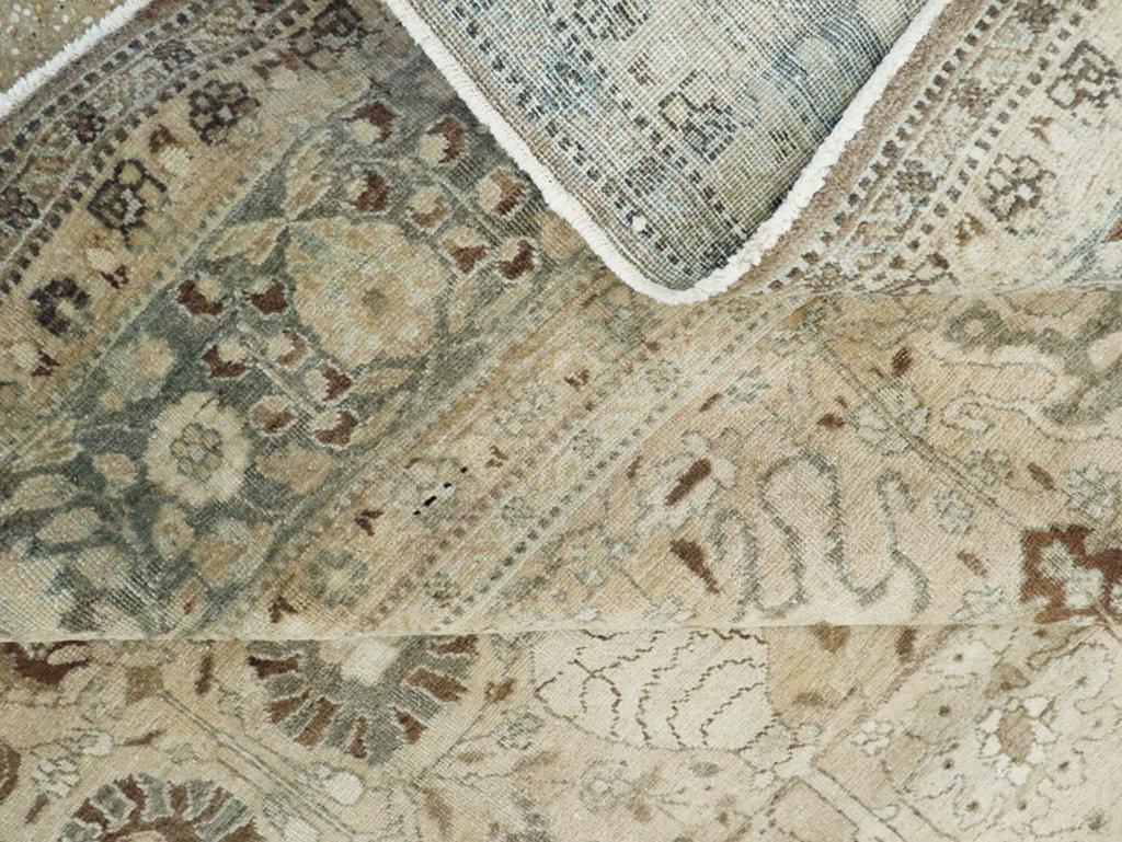 XX secolo Tappeto antico persiano Tabriz per la camera in vendita