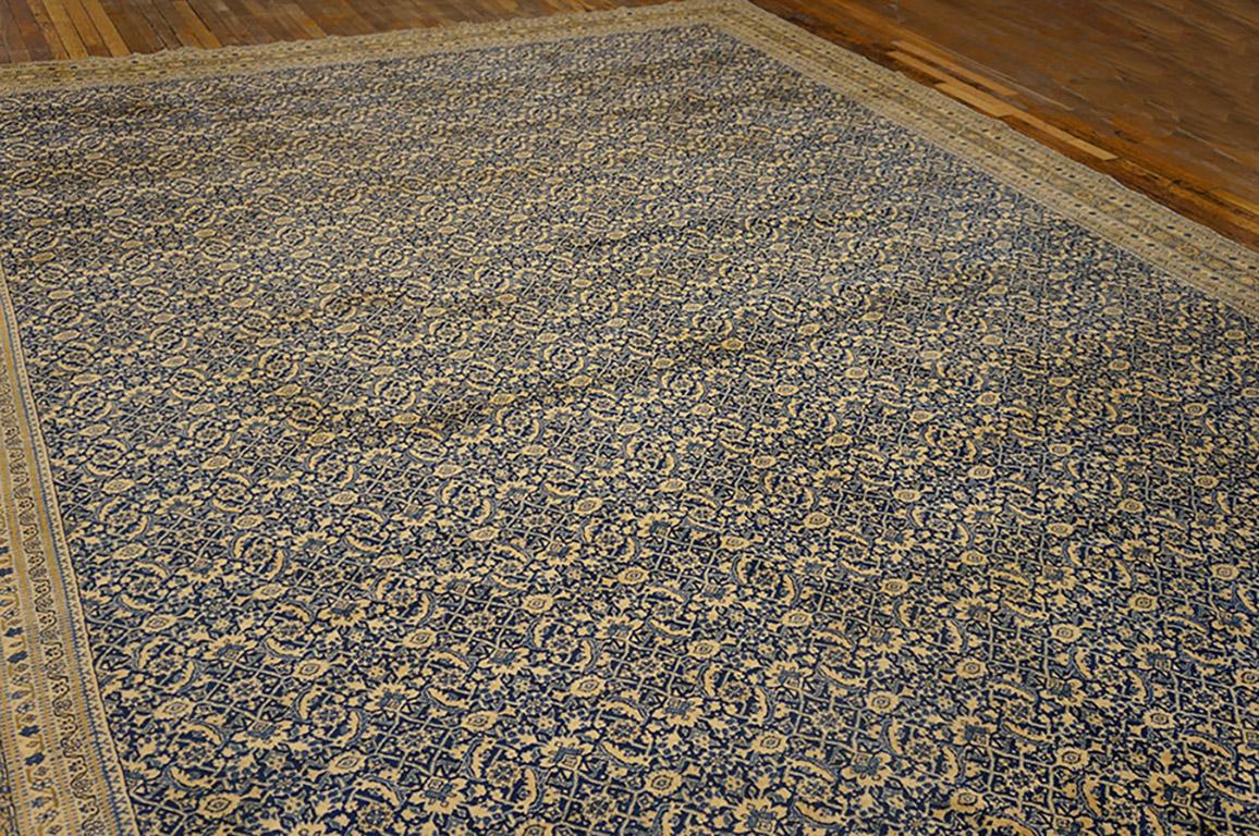 Noué à la main Tapis persan ancien de Tabriz en vente
