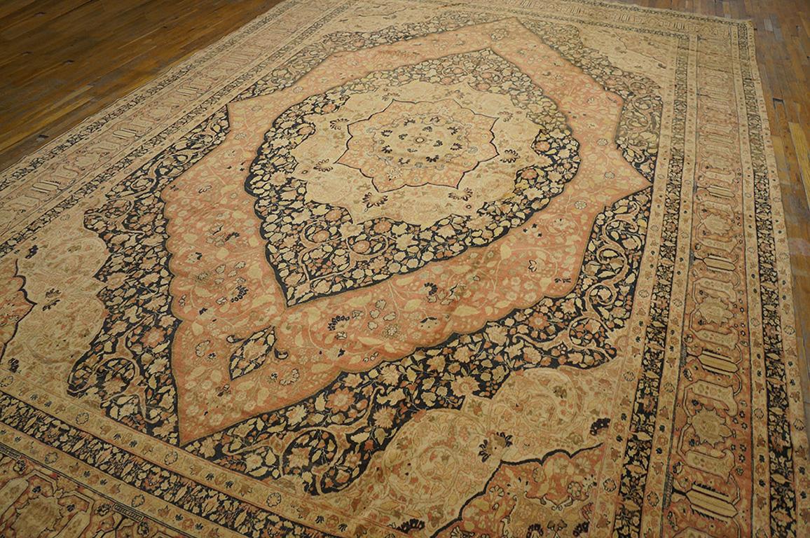 Antiker persischer Täbriz-Teppich (Handgeknüpft) im Angebot