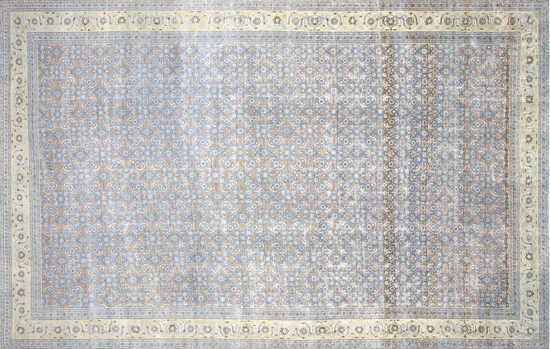 Antique Persian Tabriz Rug - 13'3