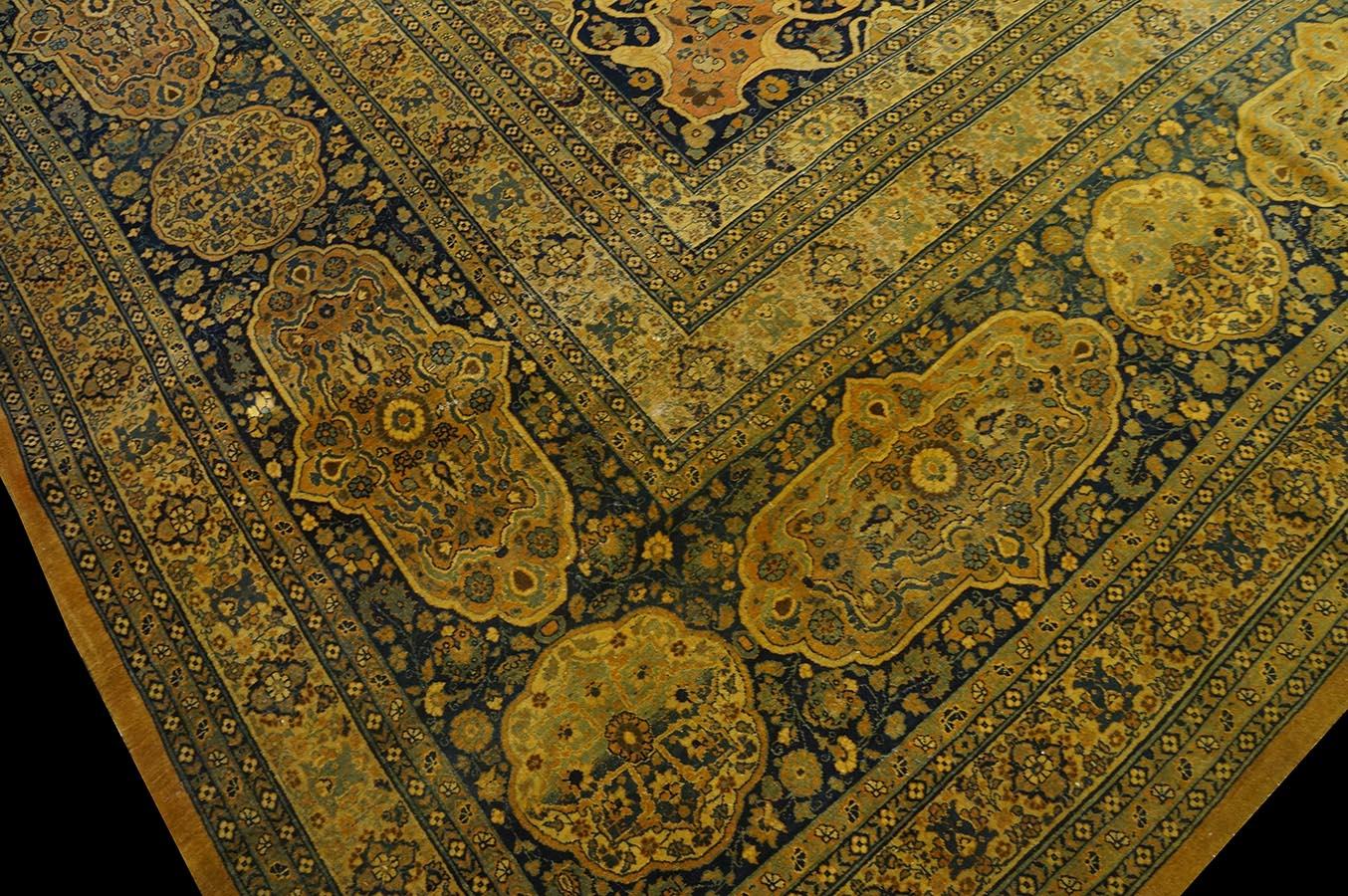 Late 19th Century Persian Tabriz Haji Jalili Carpet (14'4