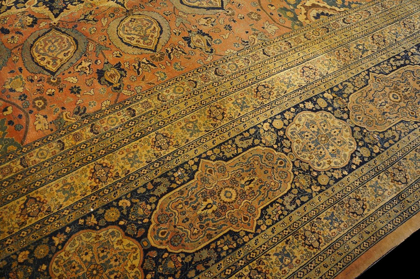 Late 19th Century Persian Tabriz Haji Jalili Carpet (14'4