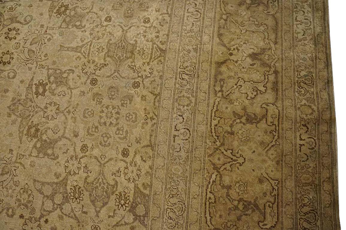 Wool Early 20th Century Persian Tabriz Carpet ( 14'2