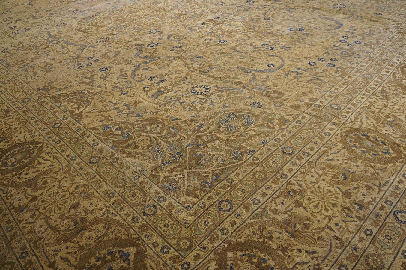 Late 19th Century Antique Persian Tabriz Rug  18'0