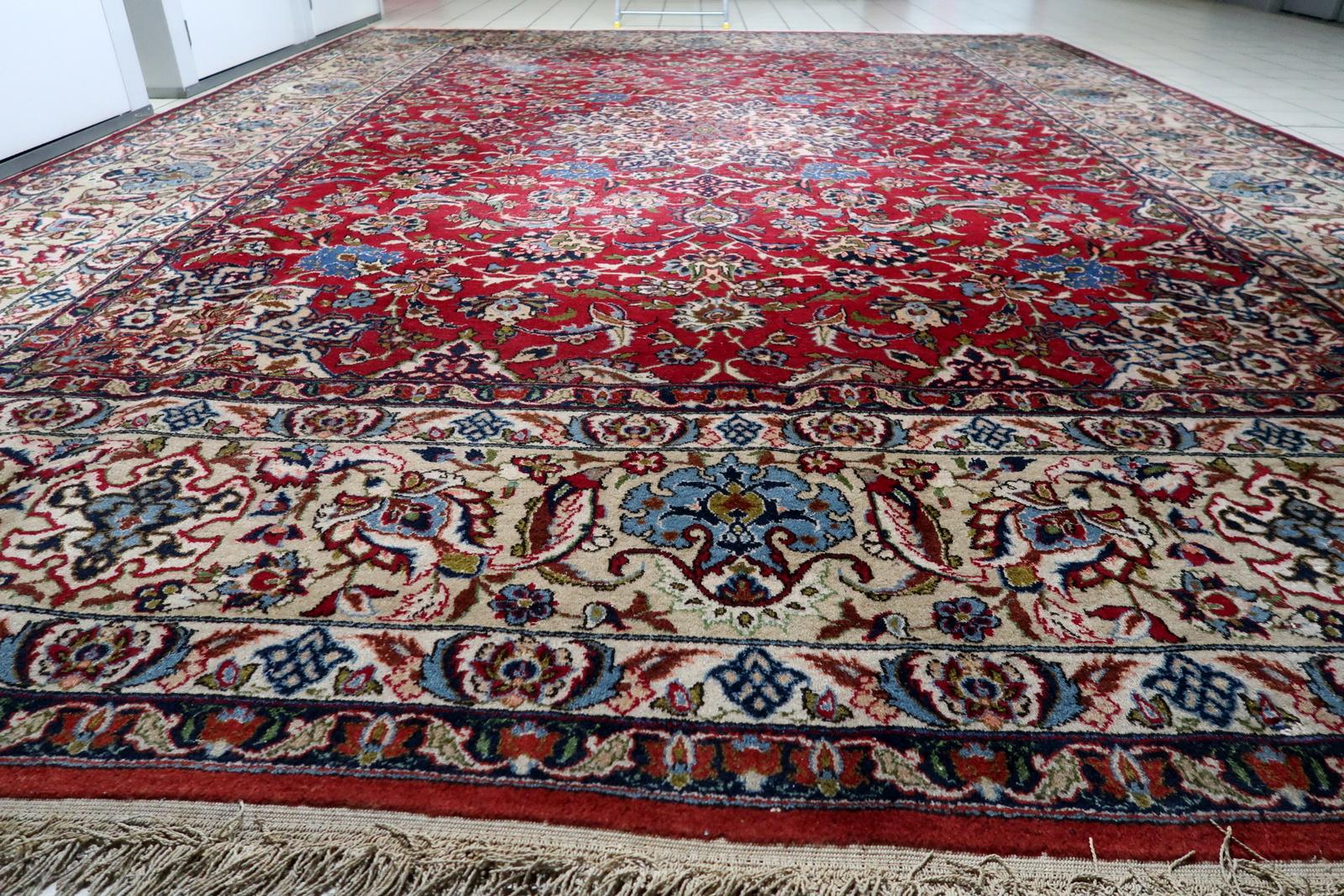 Antique Persian Tabriz Rug, 1900s, Hand-Knotted Wool, 10.1' x 13.3' - 1C1209 en vente 9