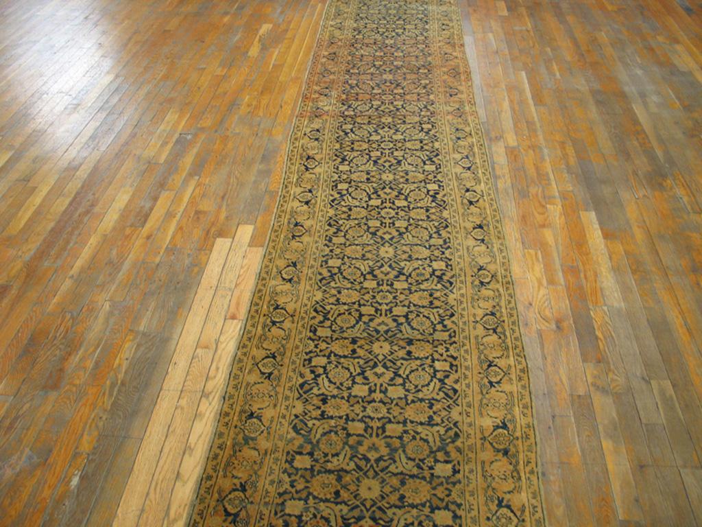 Early 20th Century Persian Tabriz Carpet ( 2'8