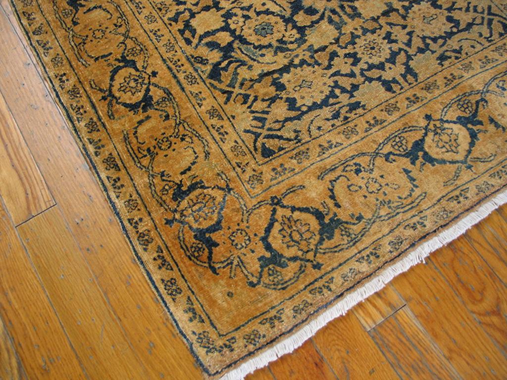 Early 20th Century Persian Tabriz Carpet ( 2'9