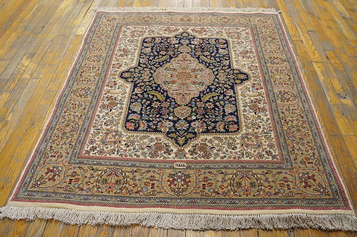 Antique Persian Tabriz rug, size: 3'10