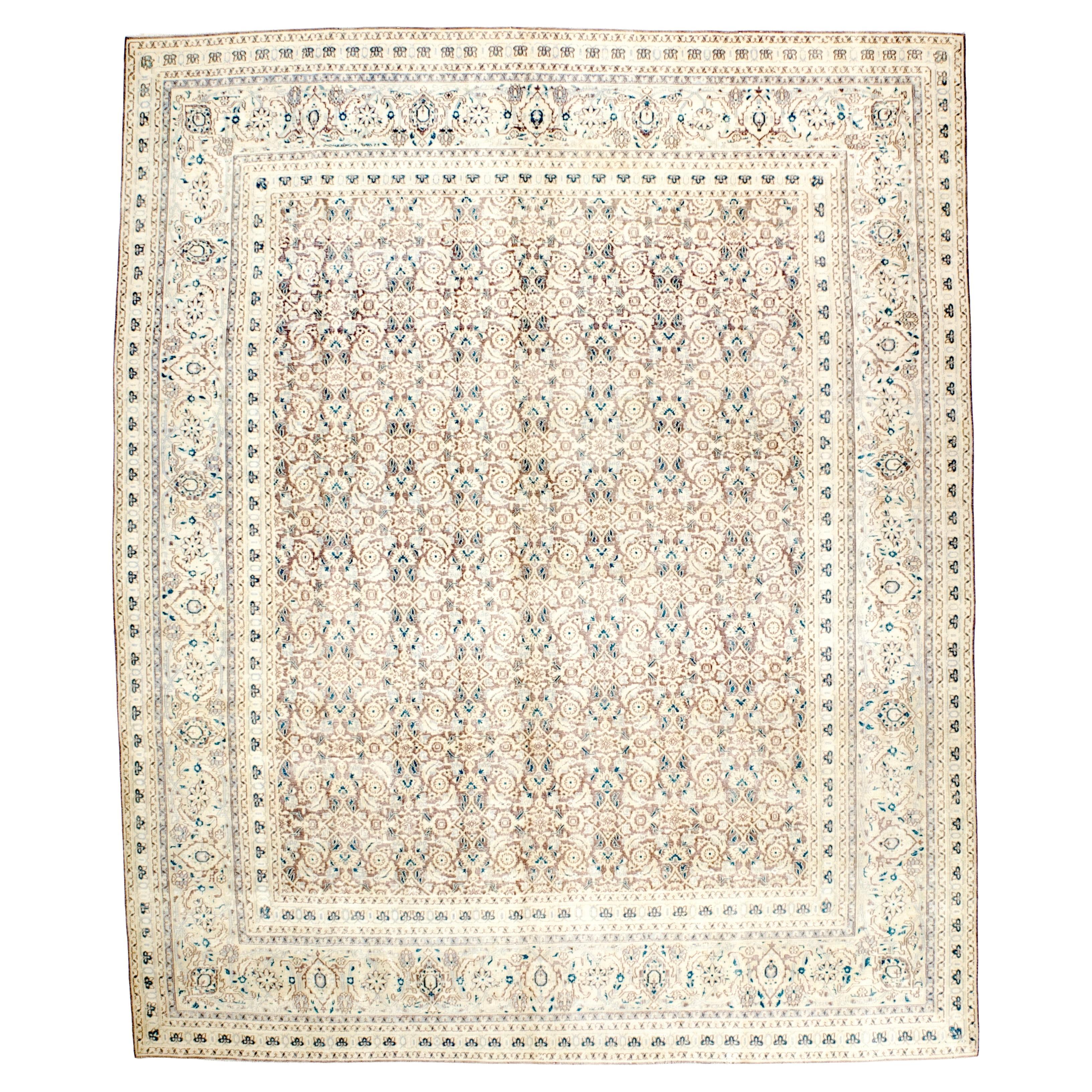 Tapis persan antique Tabriz 7'9" x 9'4 en vente