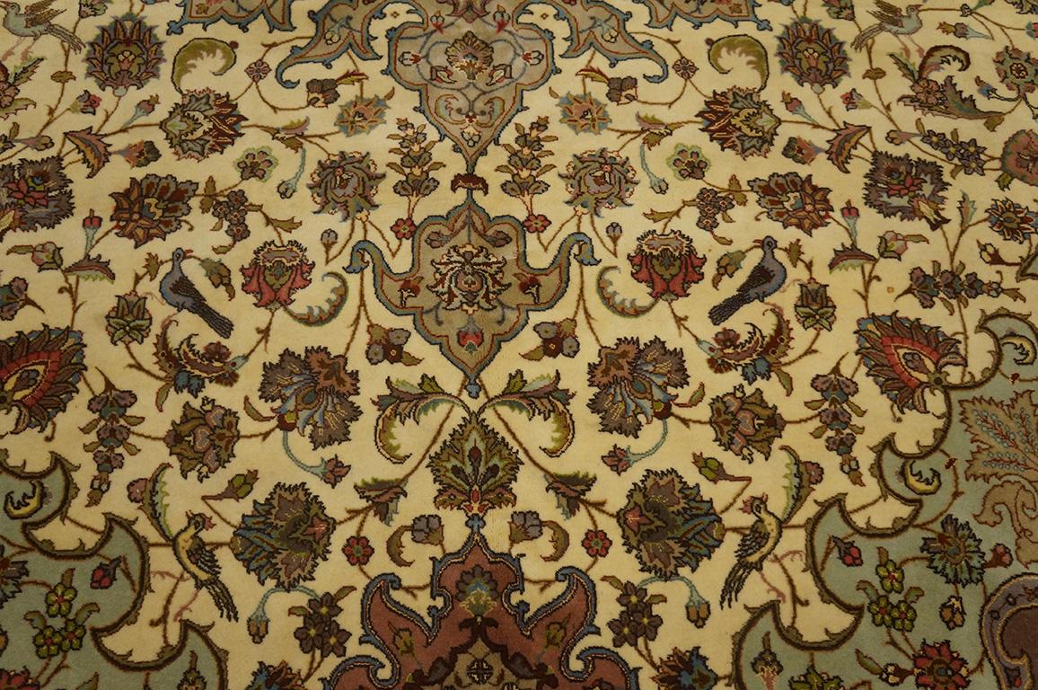 Antique Persian Tabriz rug, size: 8'0