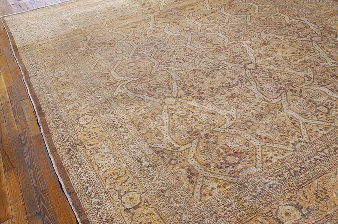 Hand-Knotted Early 20th Century Persian Tabriz Carpet ( 9 3
