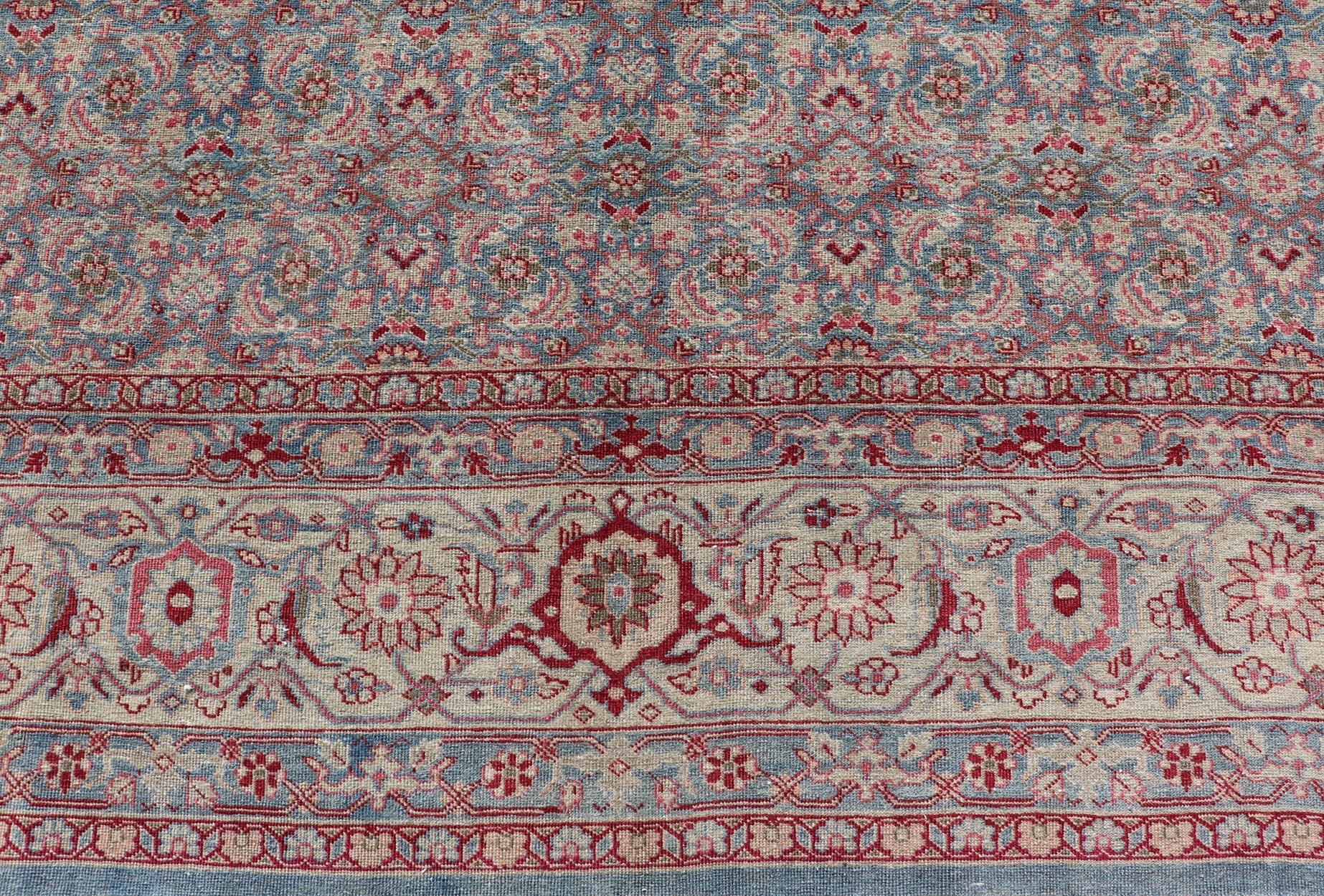 XX secolo Antico tappeto persiano Tabriz con design floreale all-over 10'10 x 13'0 in vendita