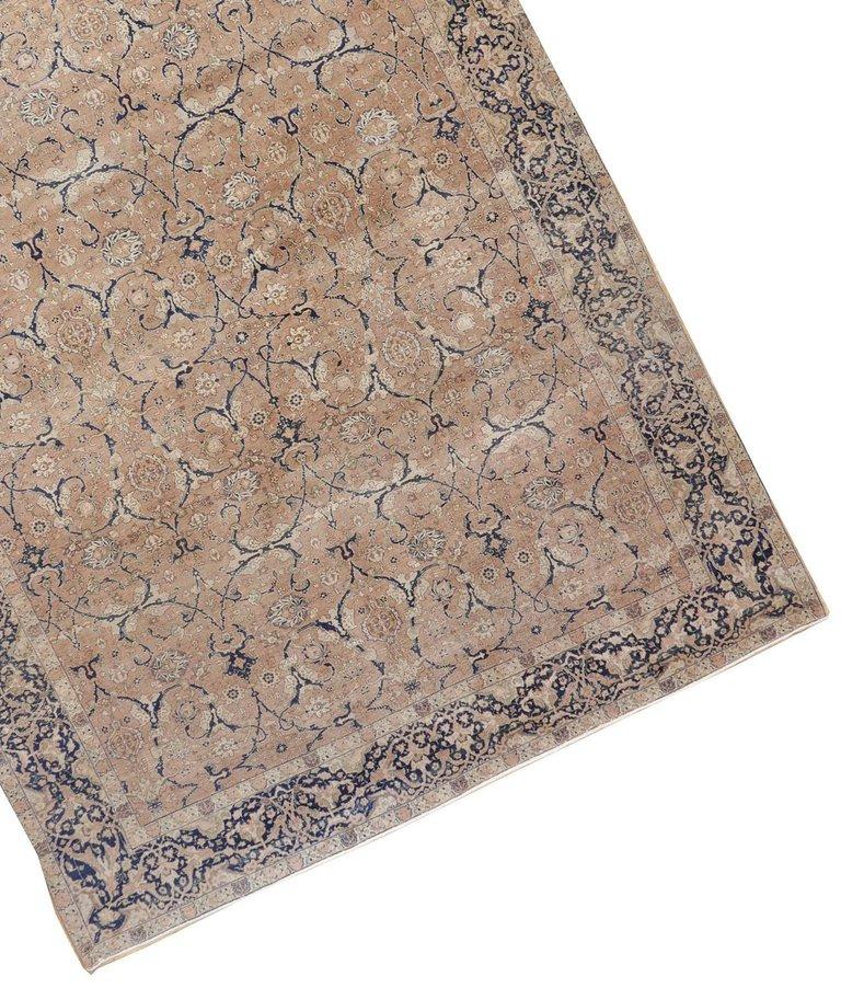 Antique Persian Tabriz Rug Carpet, circa 1900  9' x 11'3 In Good Condition In New York, NY