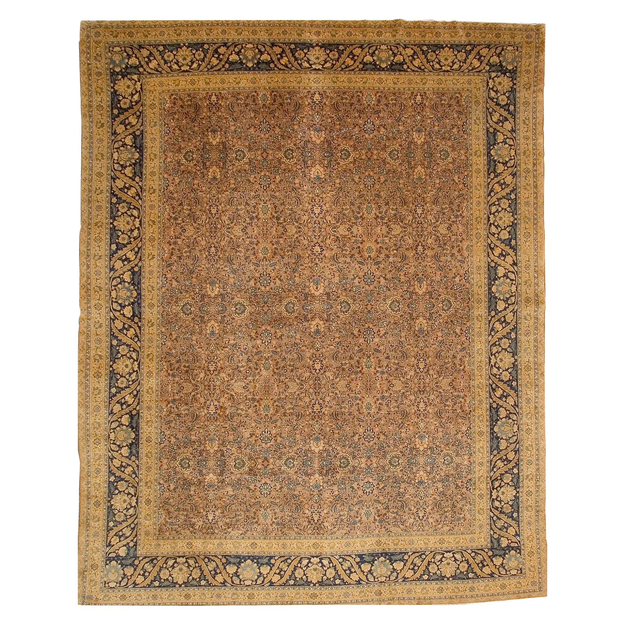 Antiker persischer Täbriz-Teppich, um 1900  10'10 x 13'9 Zoll