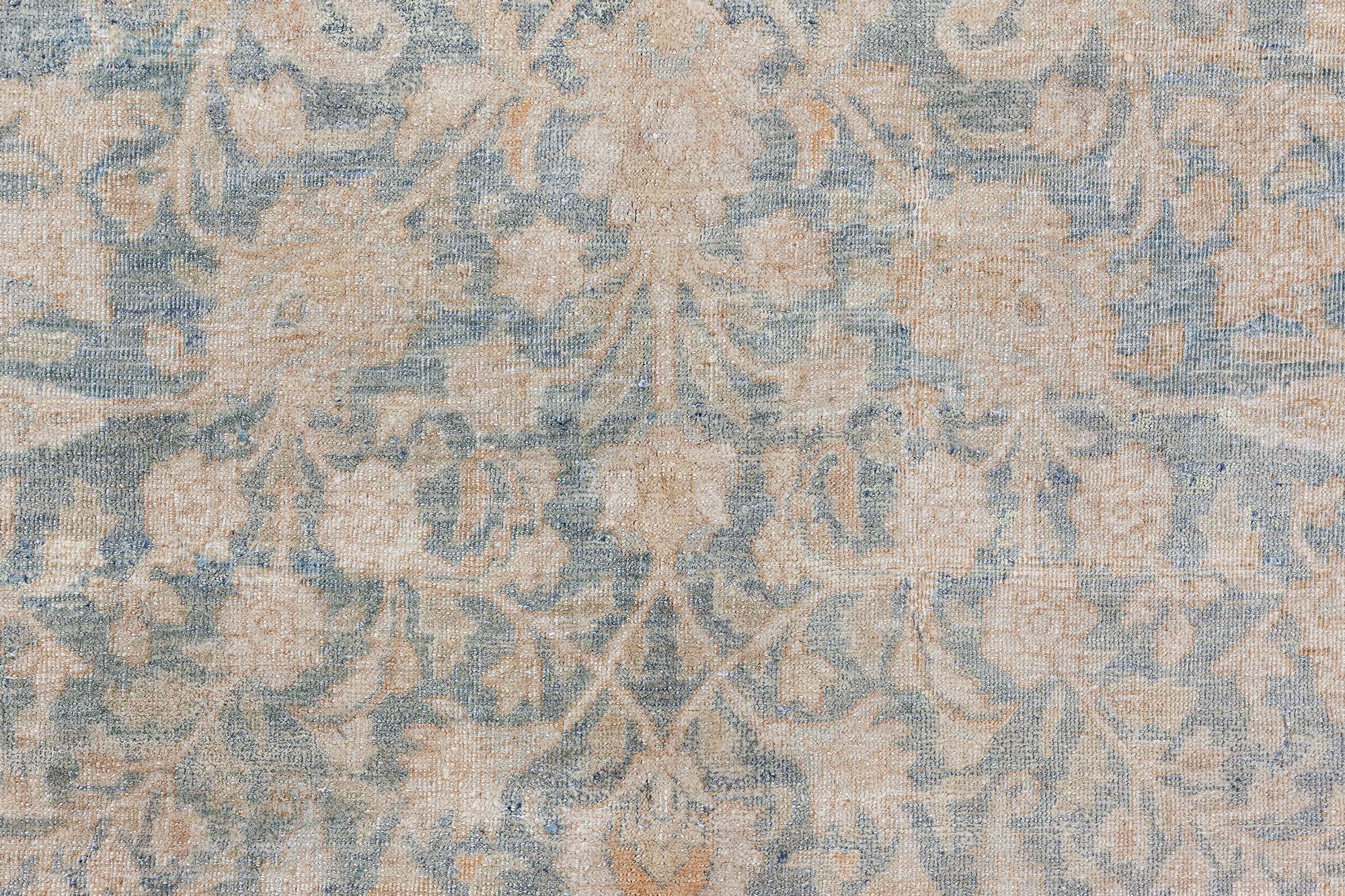 XX secolo Tappeto antico persiano Tabriz Doris Leslie Blau in vendita
