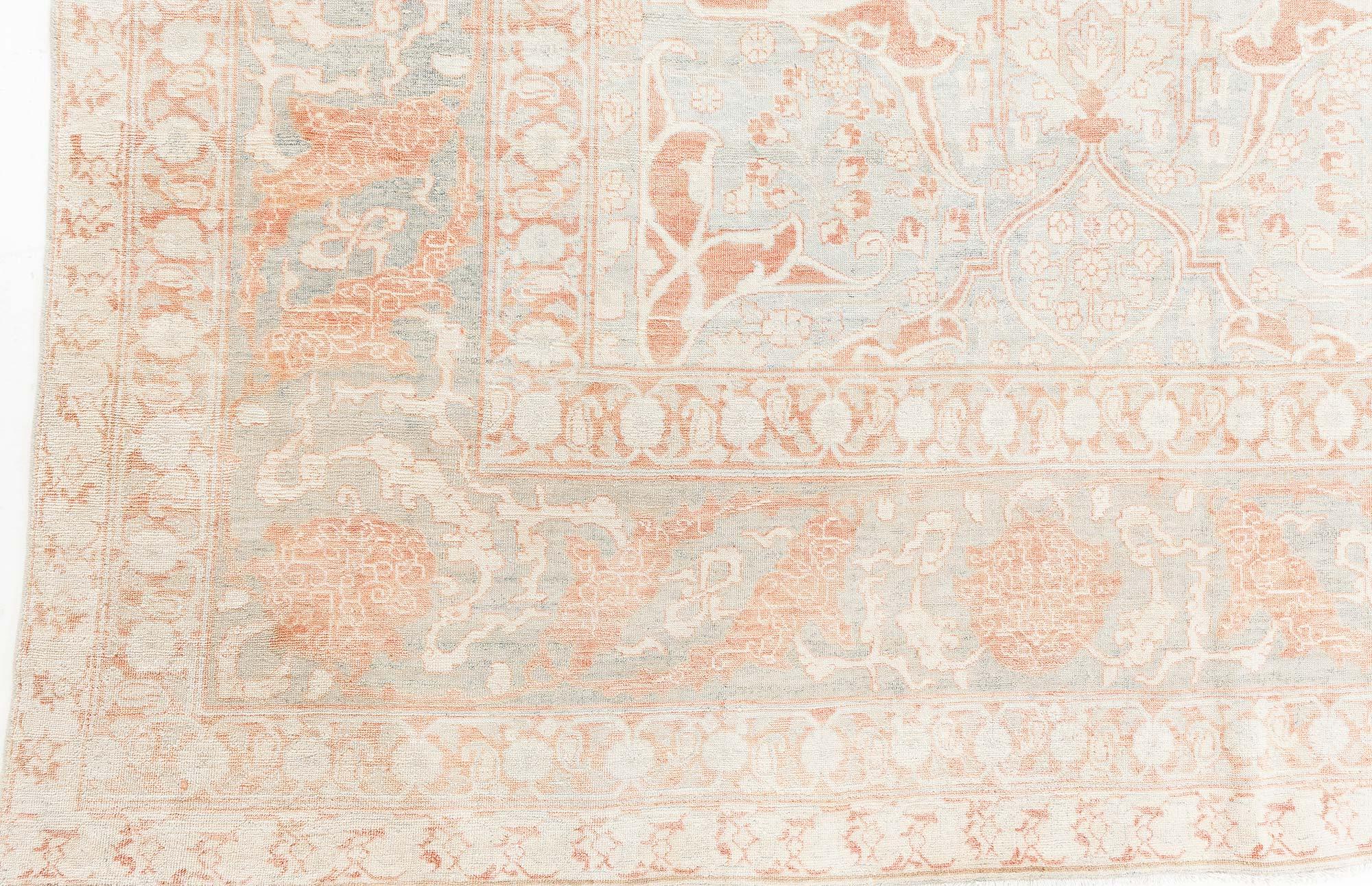 Laine Tapis persan ancien de Tabriz Doris Leslie Blau en vente