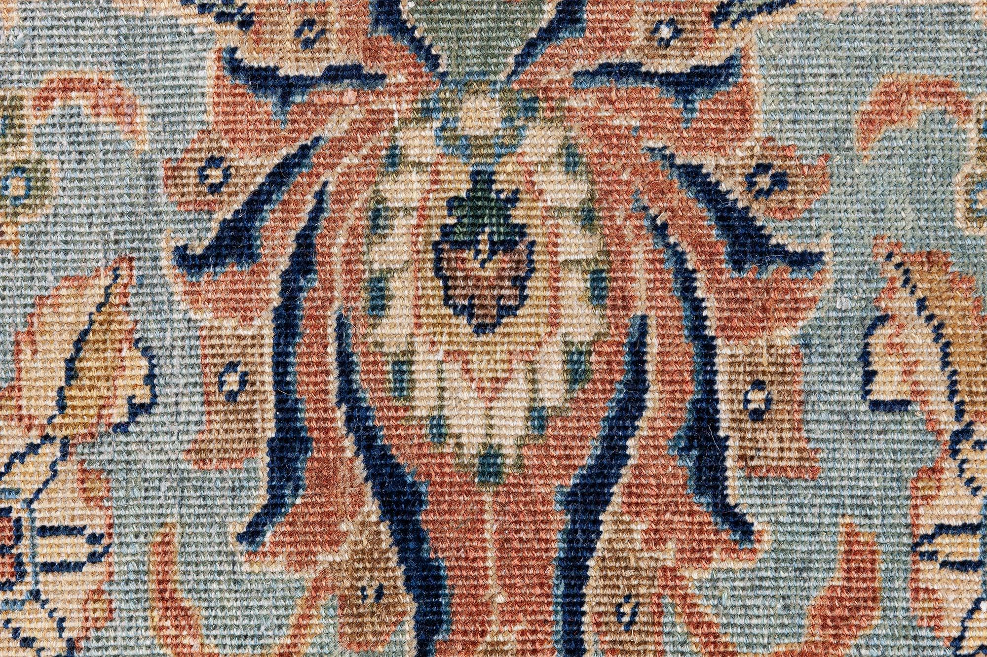 Antiker persischer Täbris-Teppich Doris Leslie Blau im Angebot 1