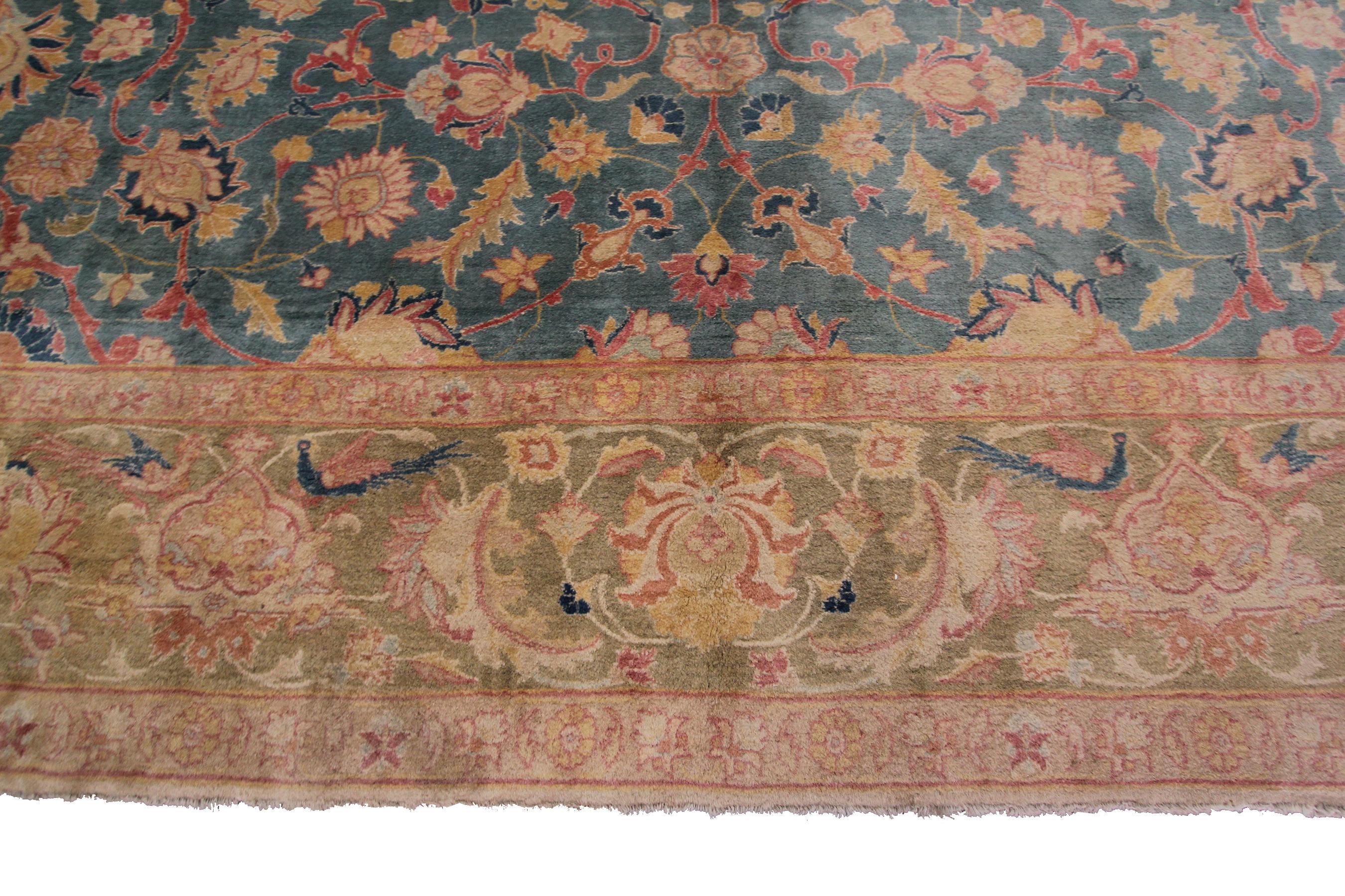 Tappeto antico persiano Tabriz Tappeto floreale geometrico fine a fondo blu in vendita 1