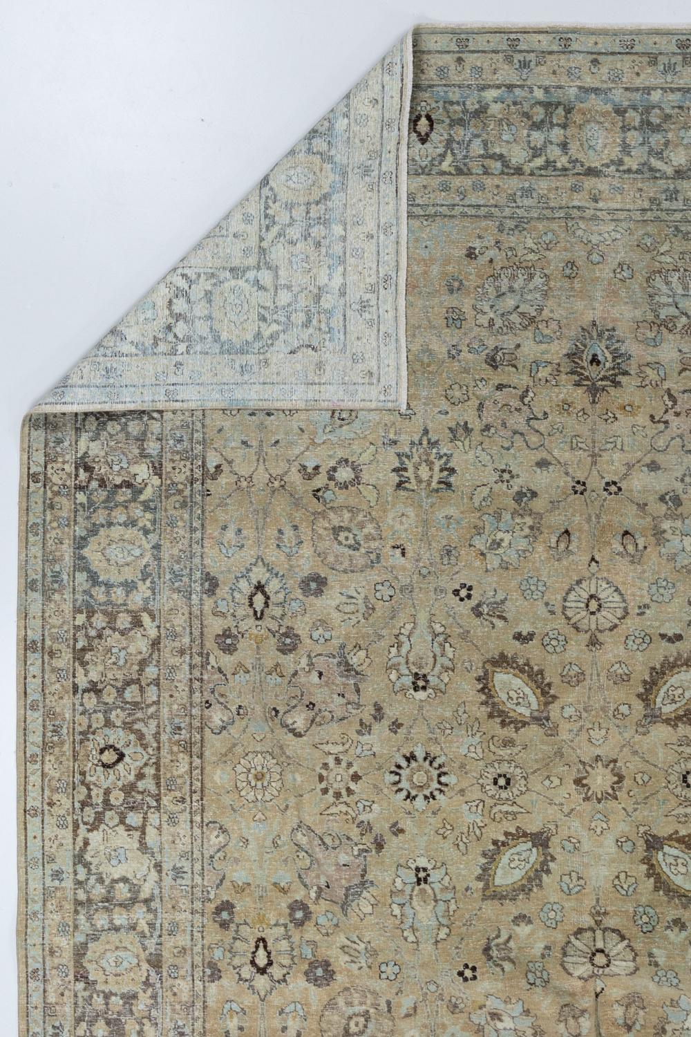 Antiker persischer Täbriz-Teppich im Angebot 4